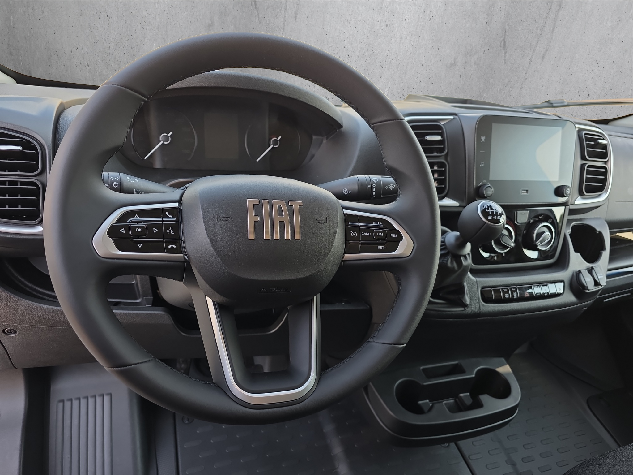 listing desktop thumbnail image 8