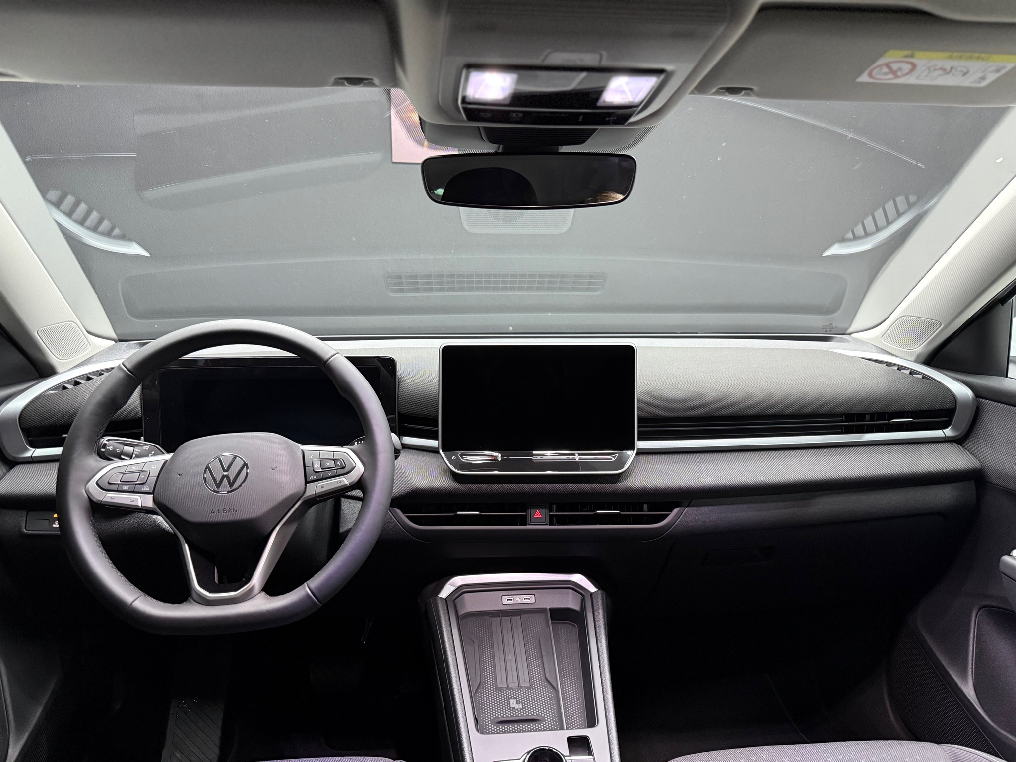 listing desktop thumbnail image 7