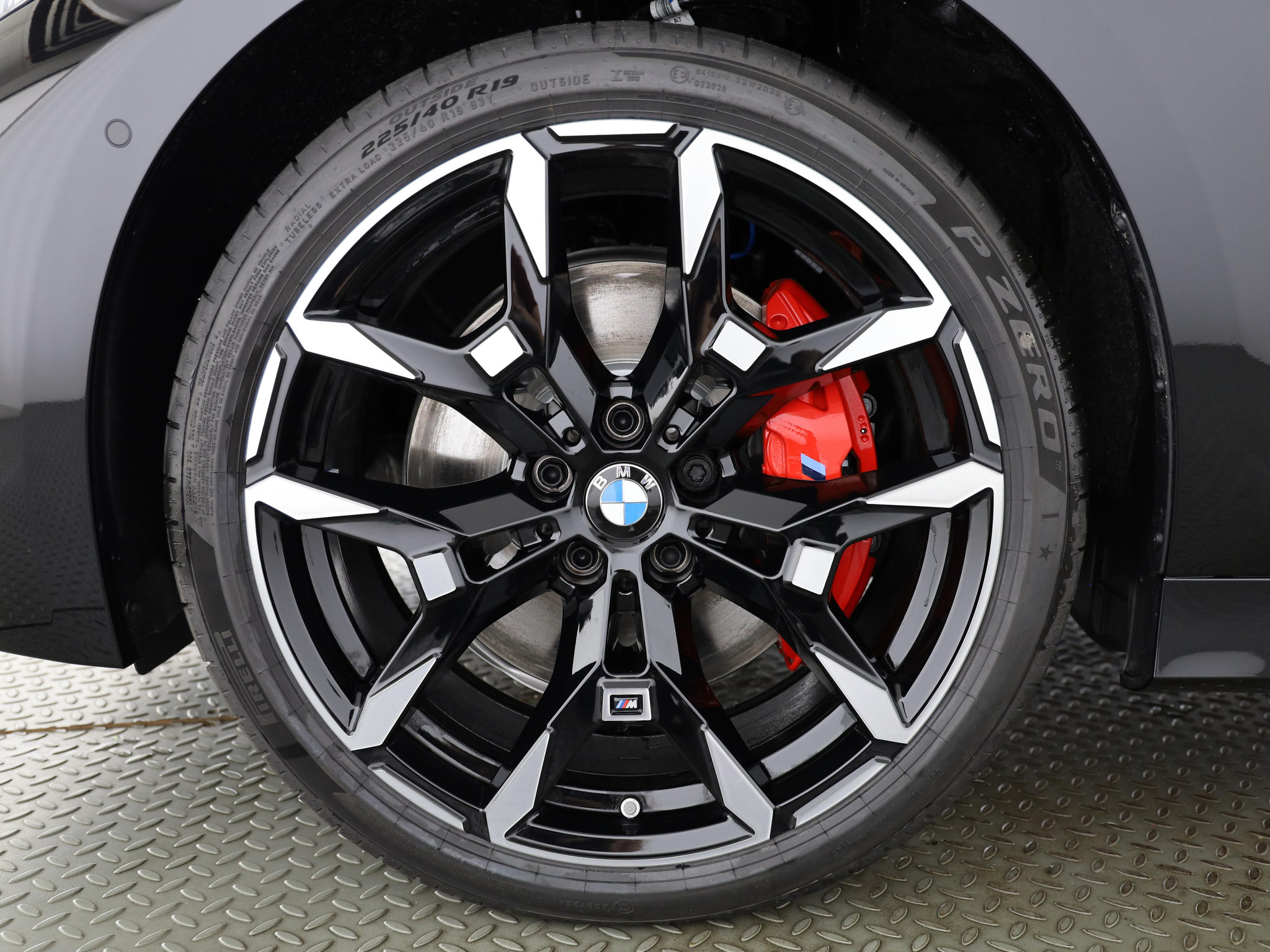 listing desktop thumbnail image 18