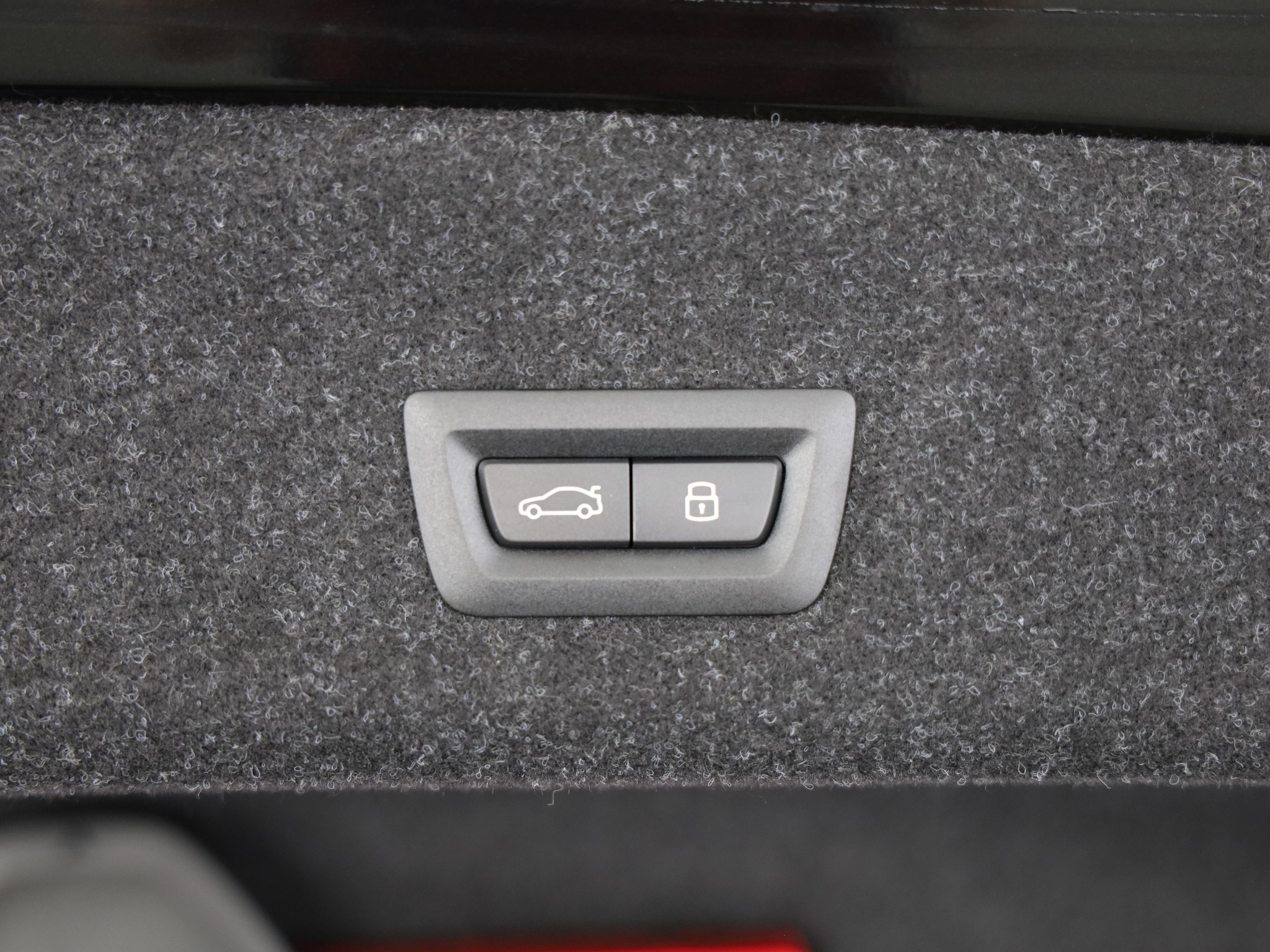 listing desktop thumbnail image 9