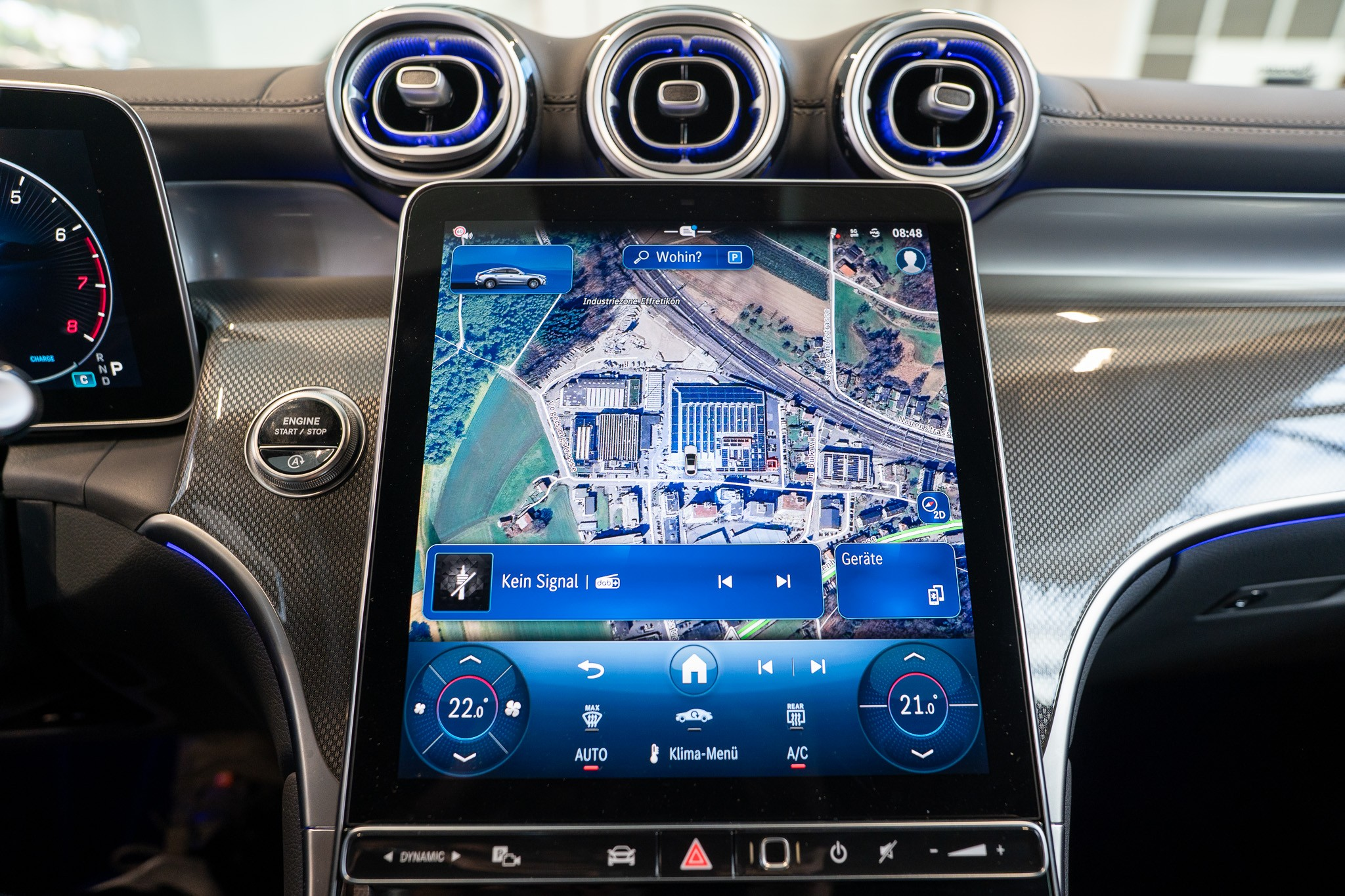 listing desktop thumbnail image 16