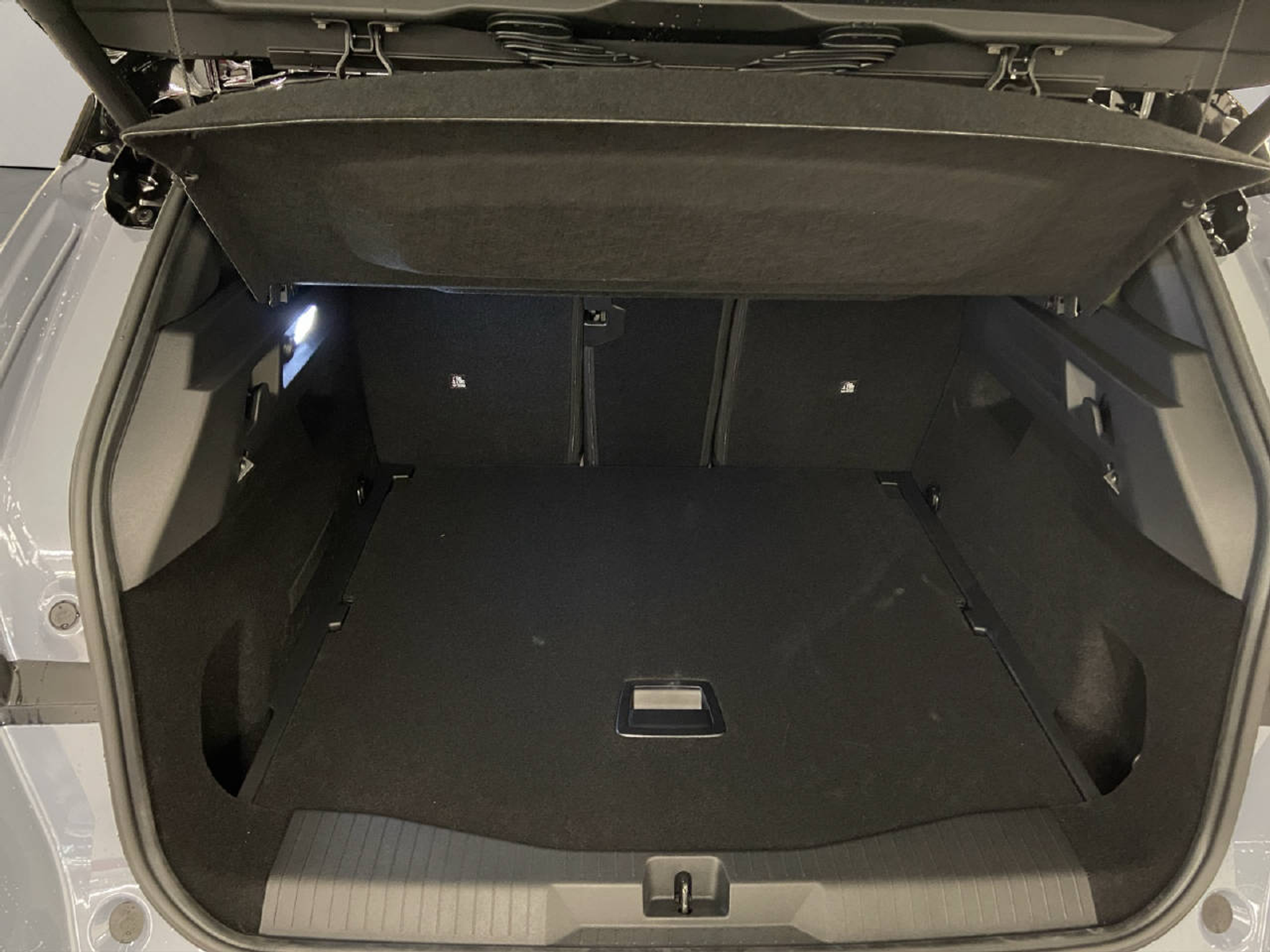 listing desktop thumbnail image 13