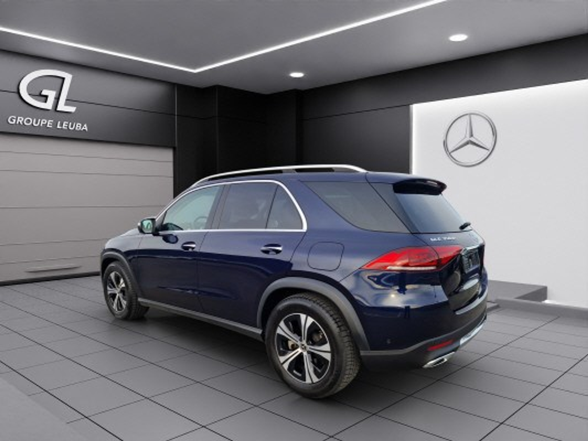 car-image-1