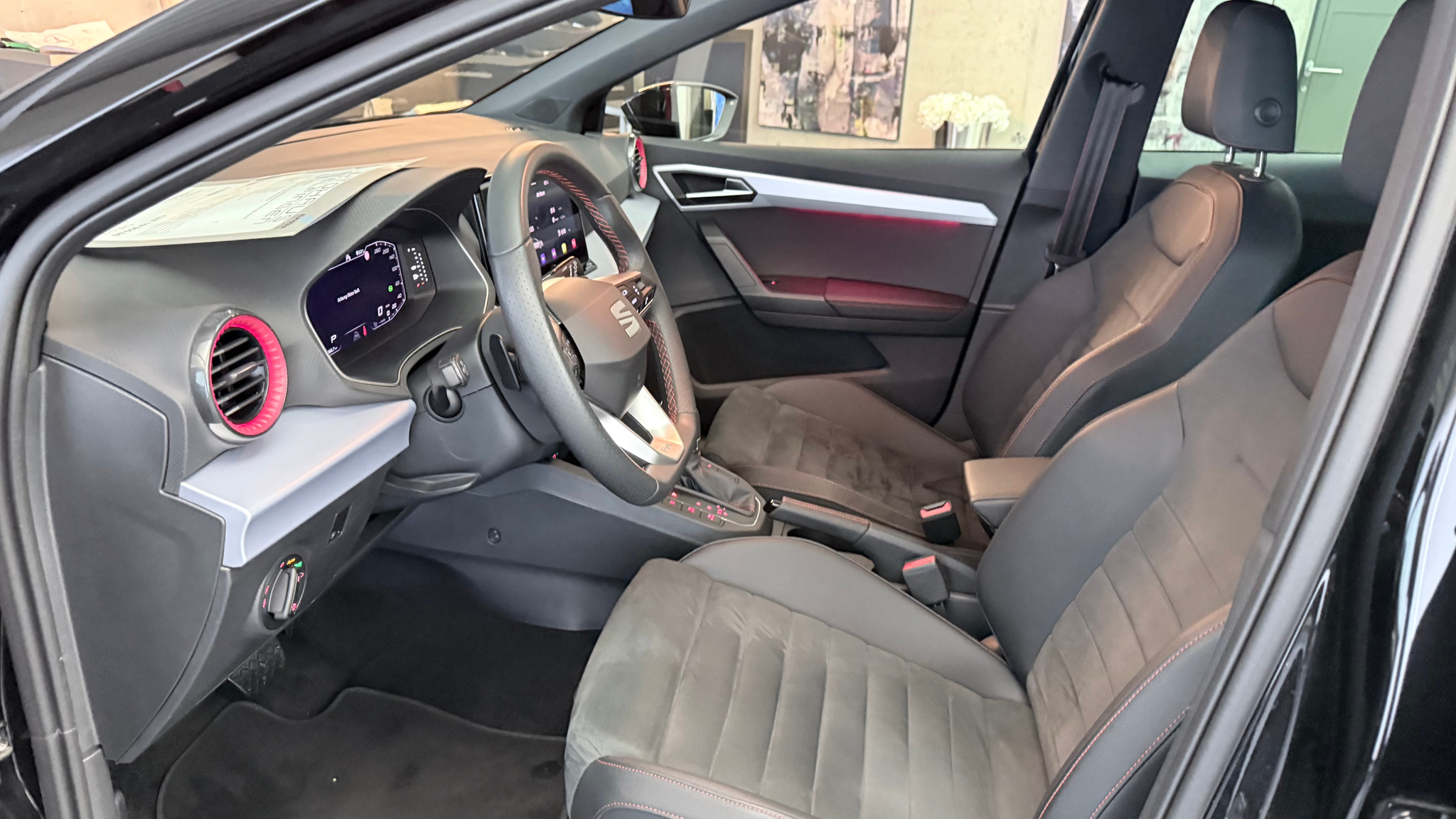 listing desktop thumbnail image 8