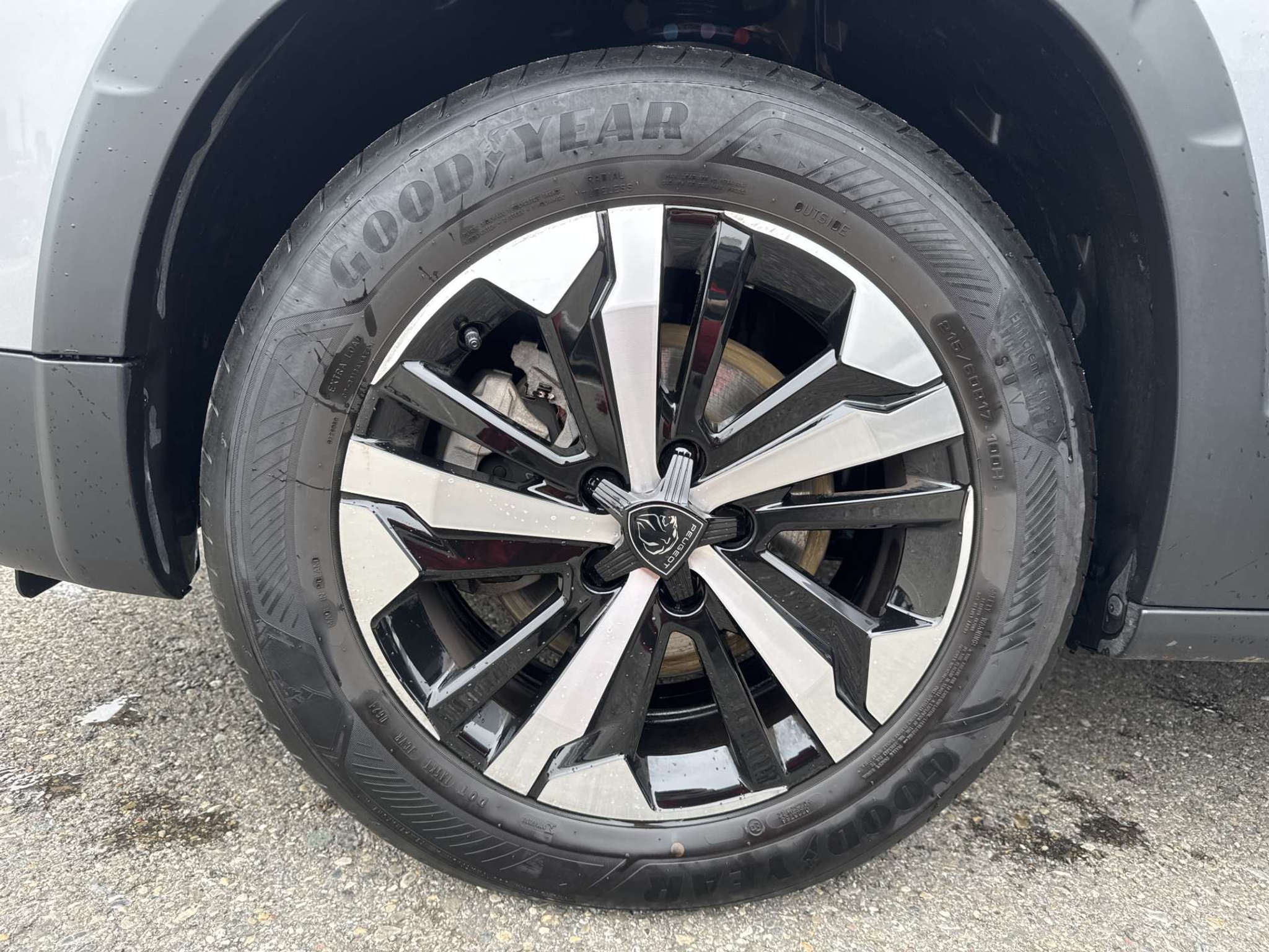 listing desktop thumbnail image 8