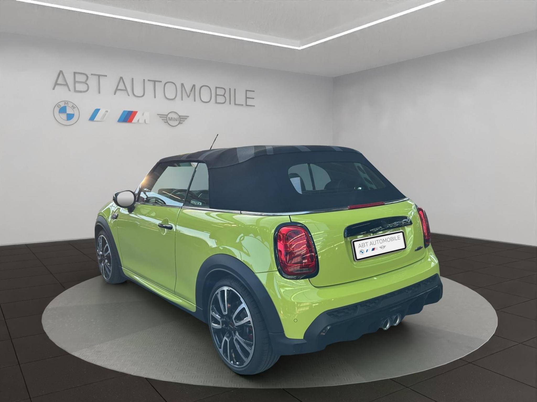 listing desktop thumbnail image 3