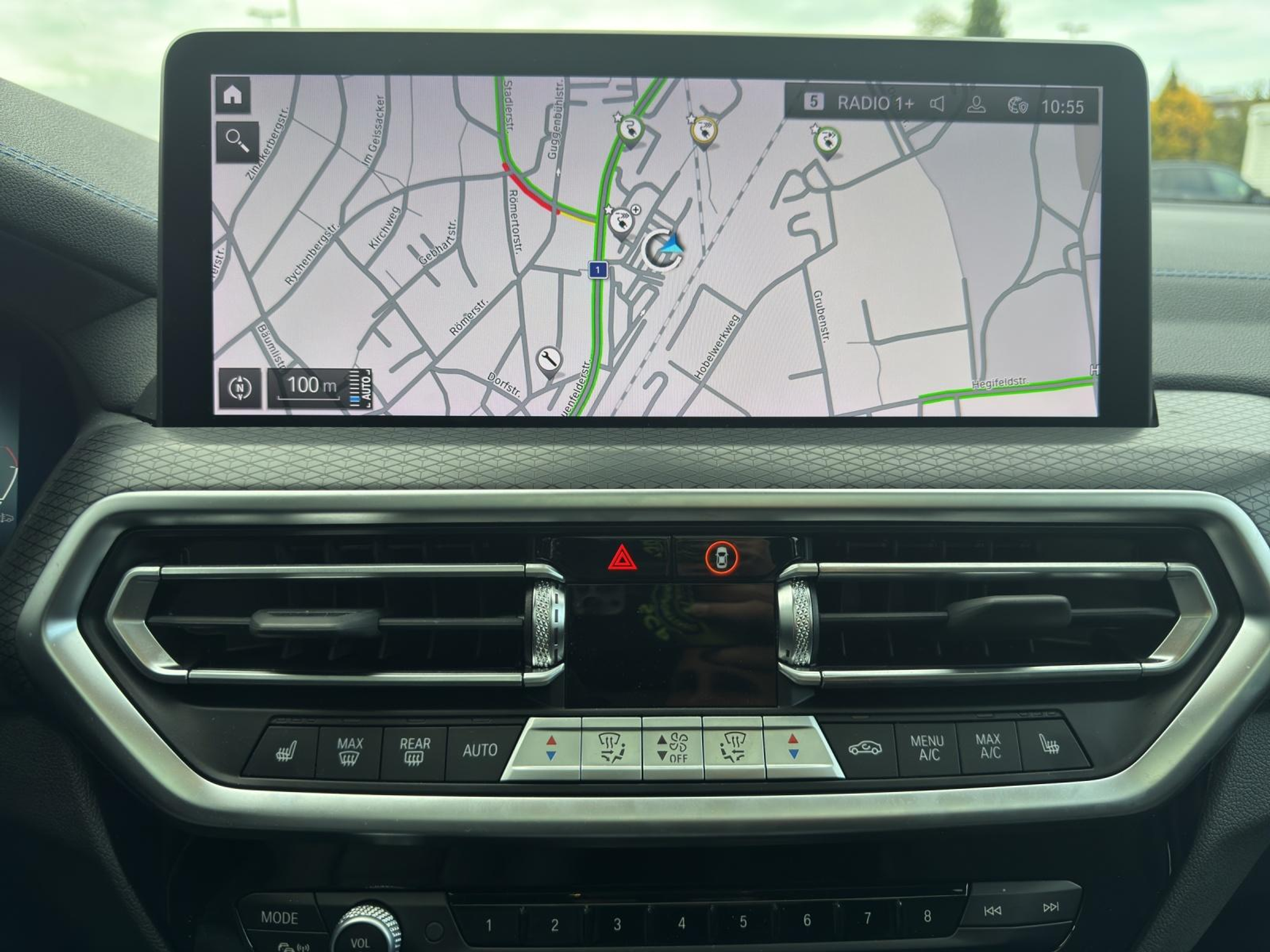 listing desktop thumbnail image 12