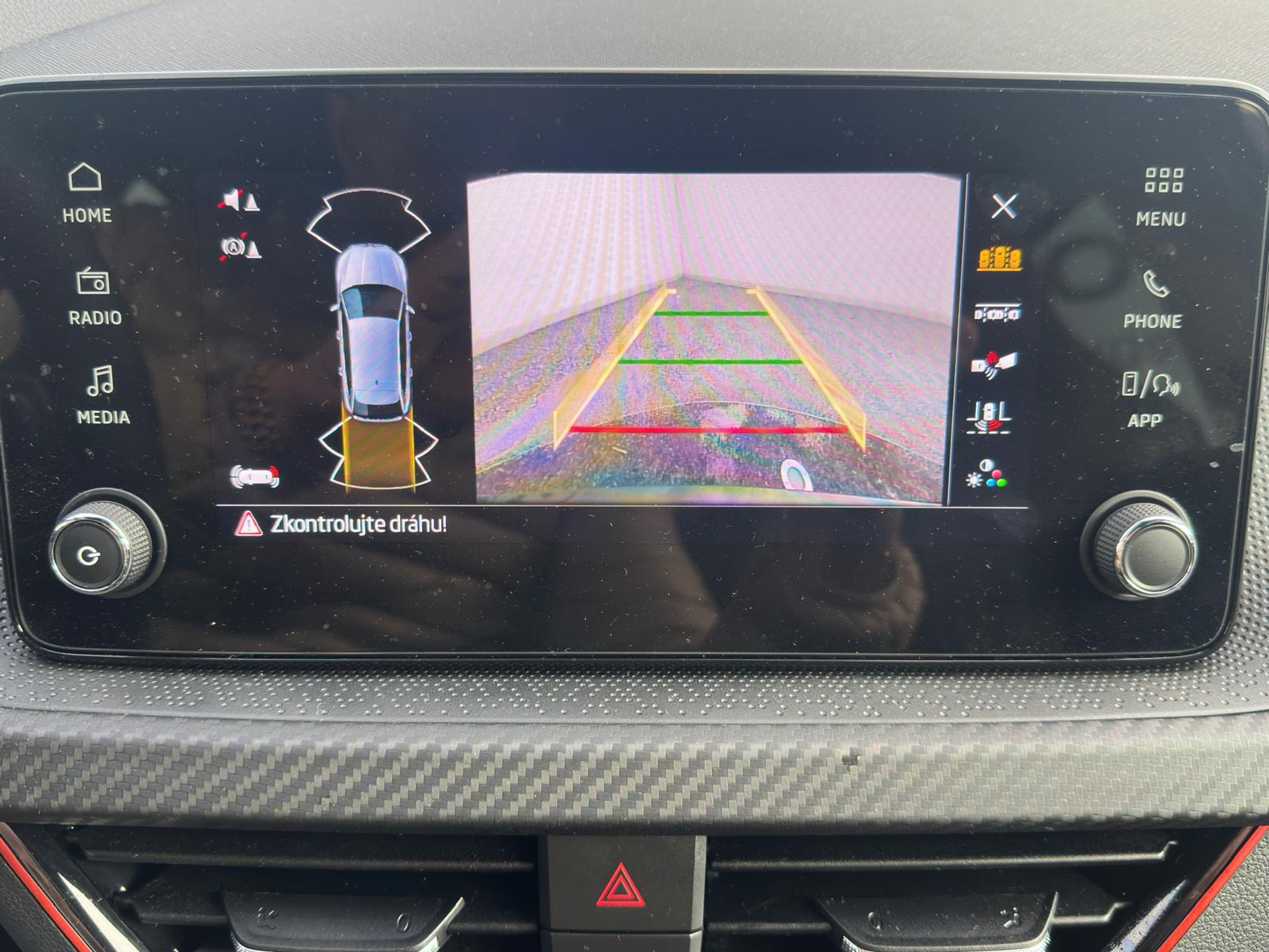 listing desktop thumbnail image 10