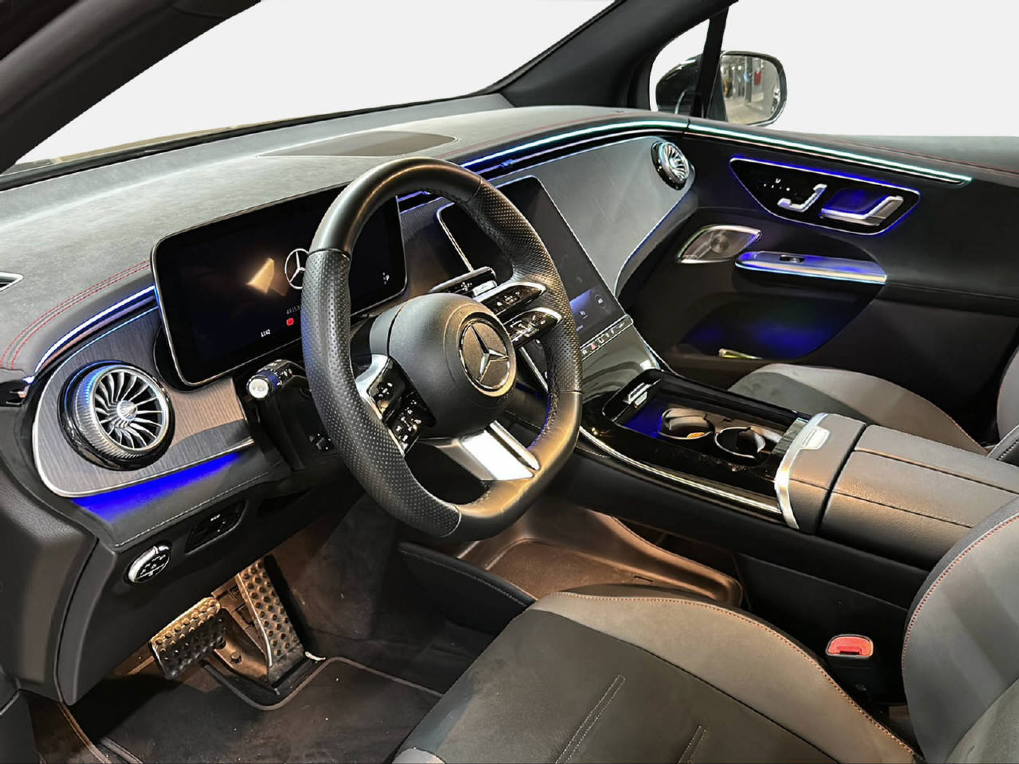 listing desktop thumbnail image 11