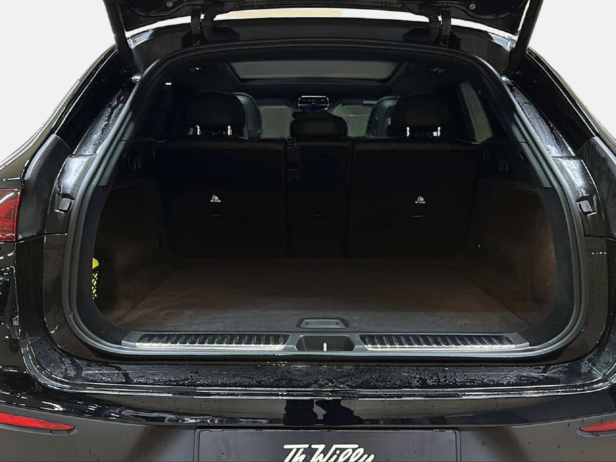 listing desktop thumbnail image 14