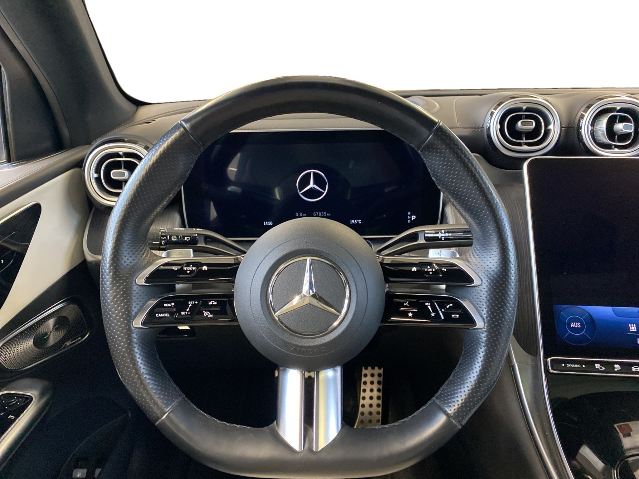 listing desktop thumbnail image 9