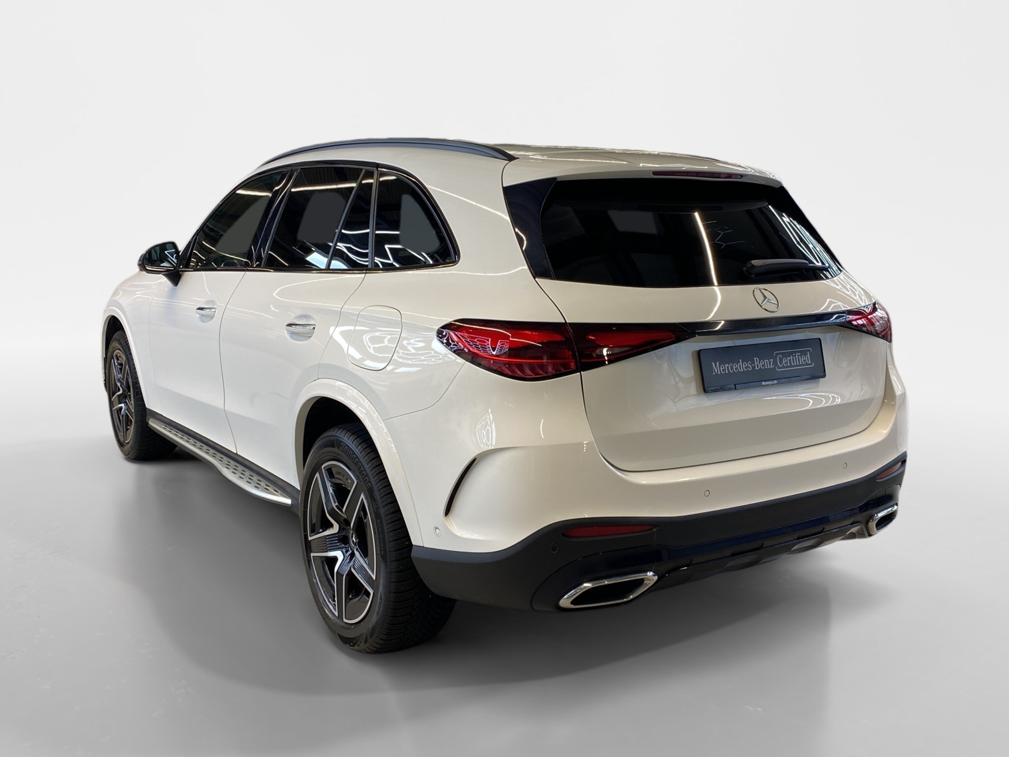 listing desktop thumbnail image 3