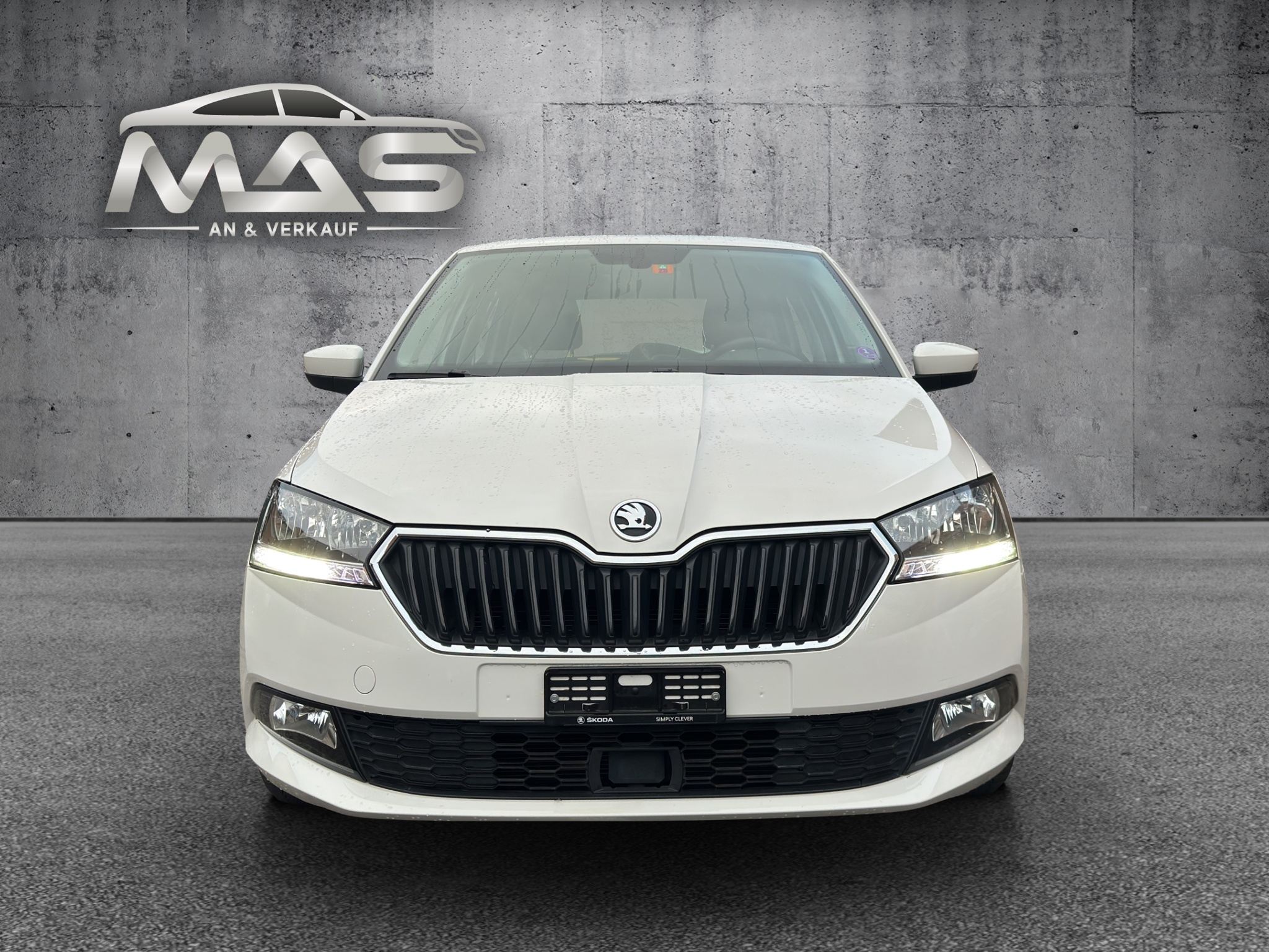 listing desktop thumbnail image 1