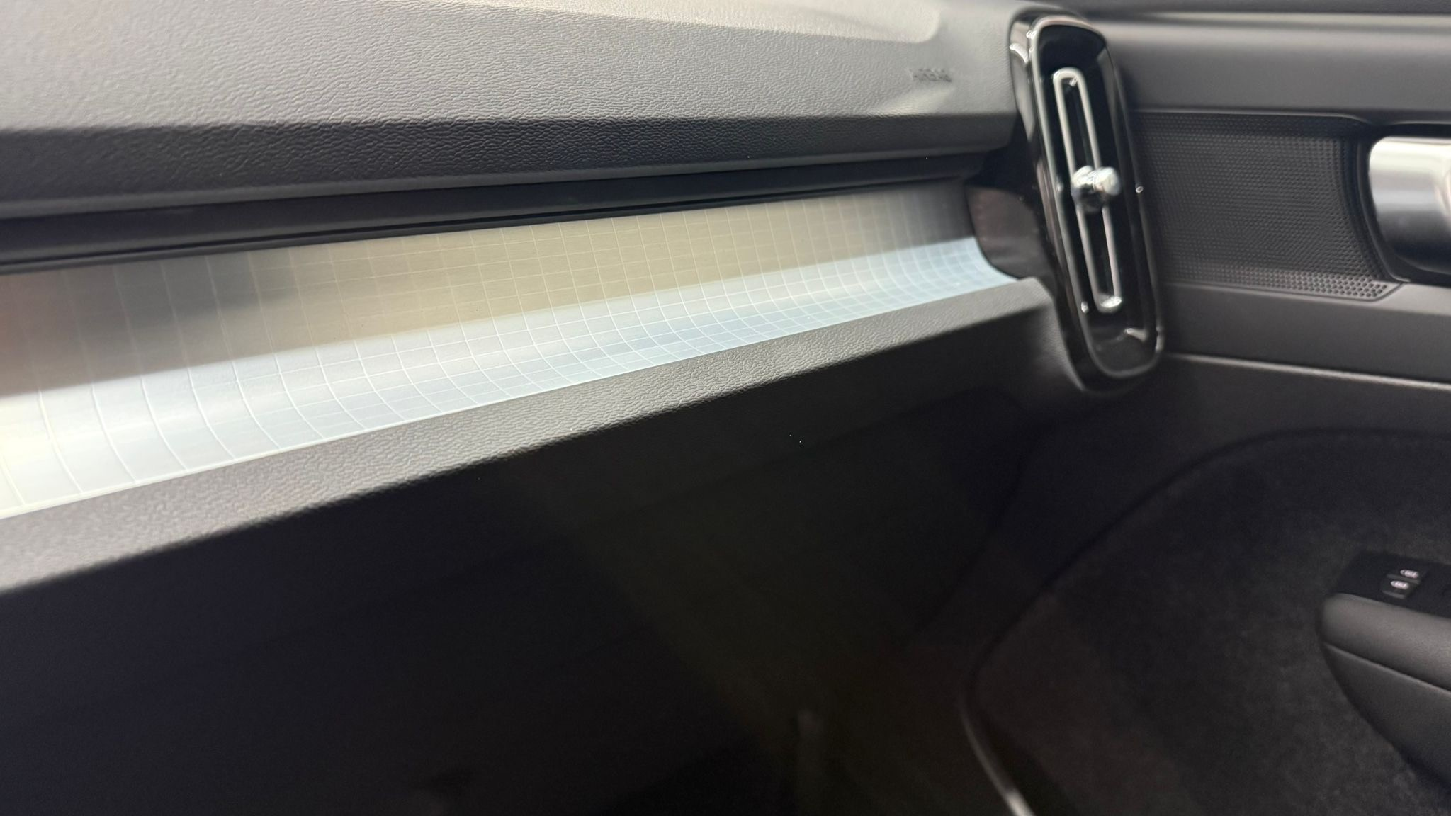 listing desktop thumbnail image 13