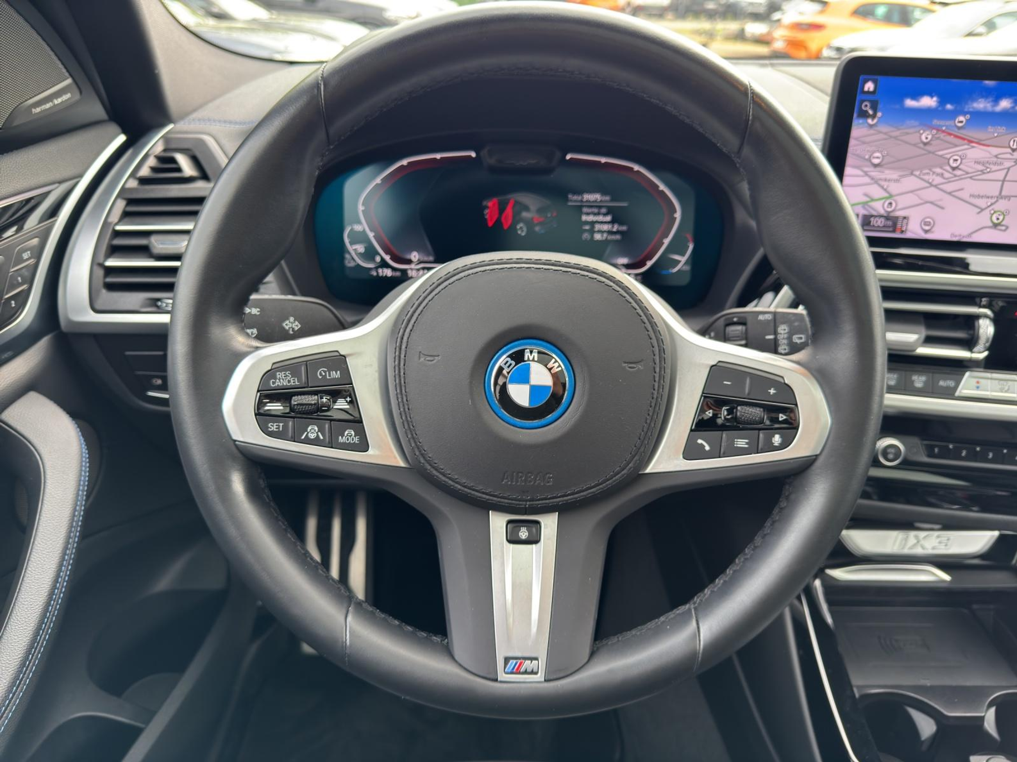 listing desktop thumbnail image 11