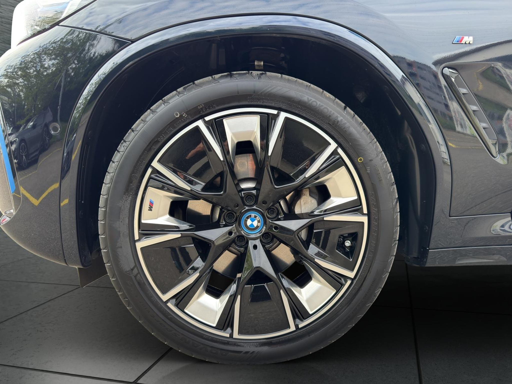 listing desktop thumbnail image 9