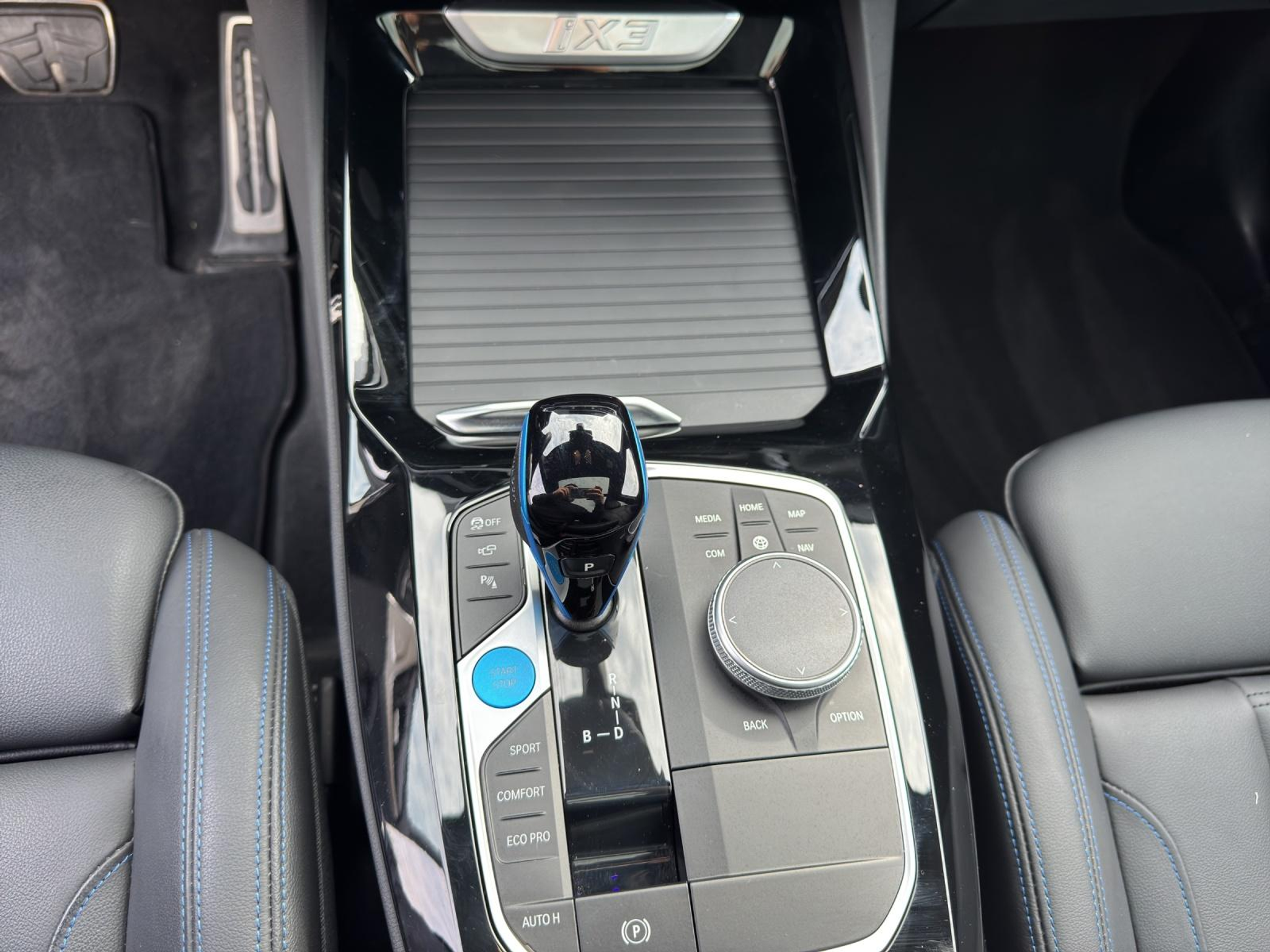 listing desktop thumbnail image 13