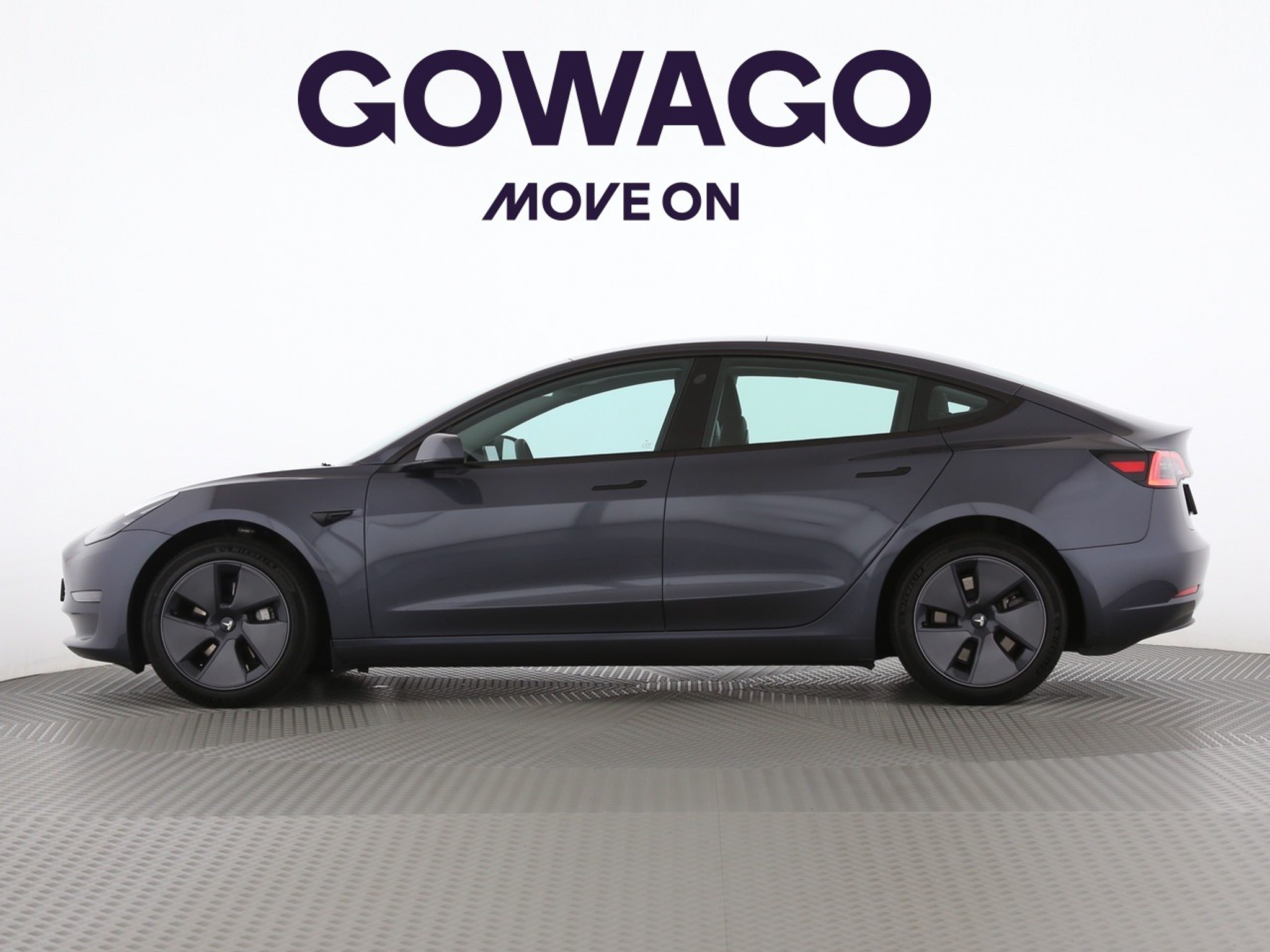 listing desktop thumbnail image 2