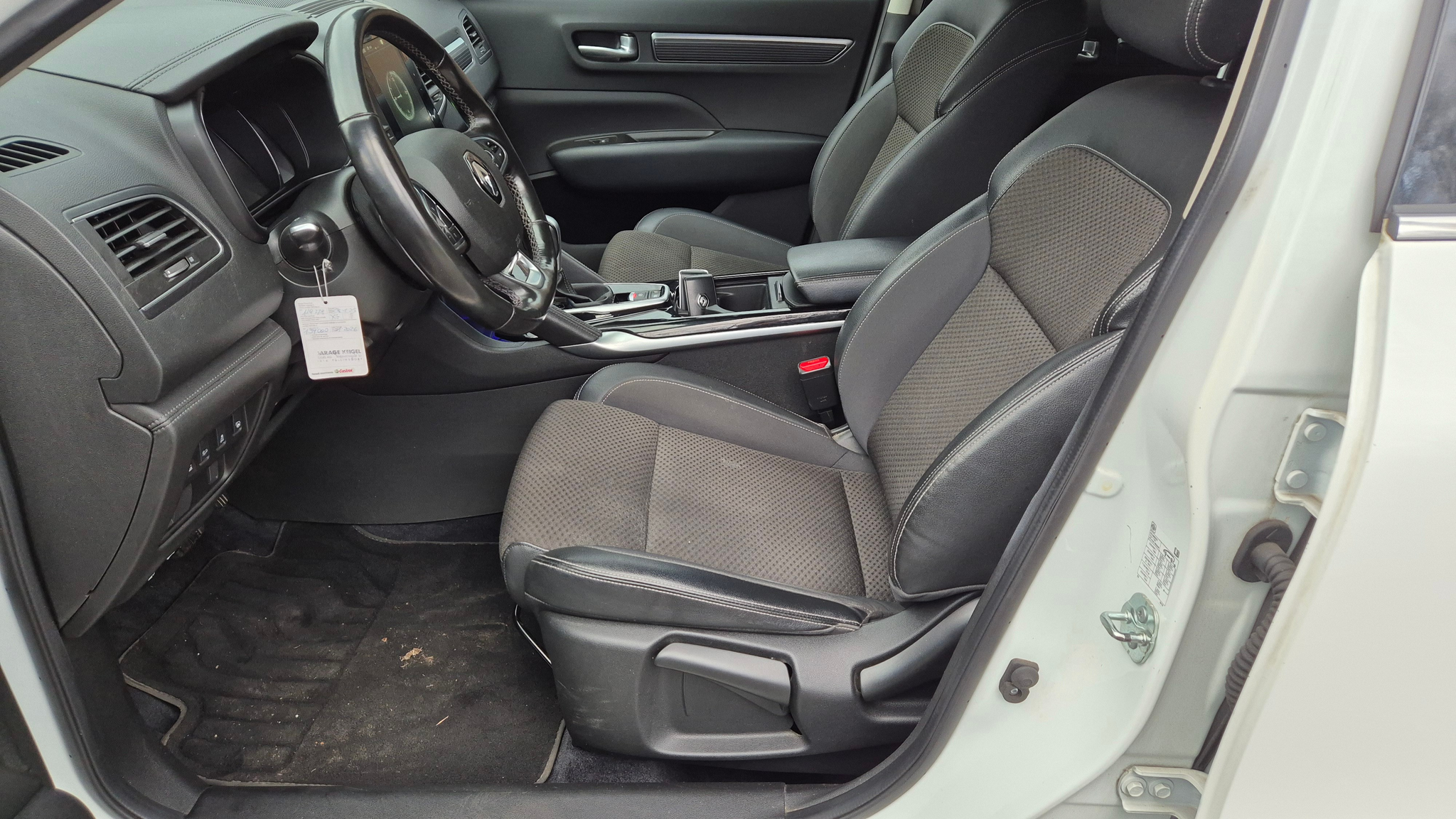 listing desktop thumbnail image 7