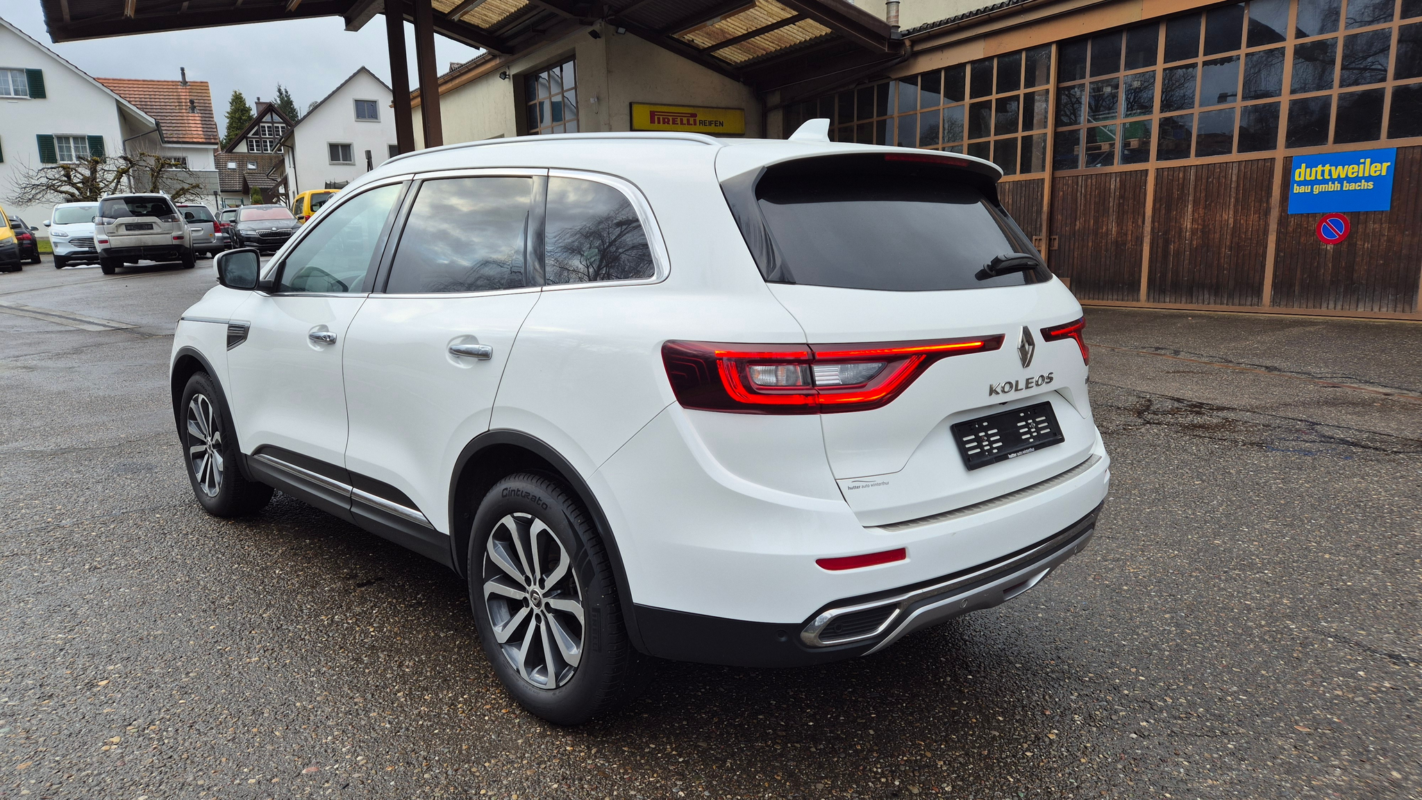 listing desktop thumbnail image 2