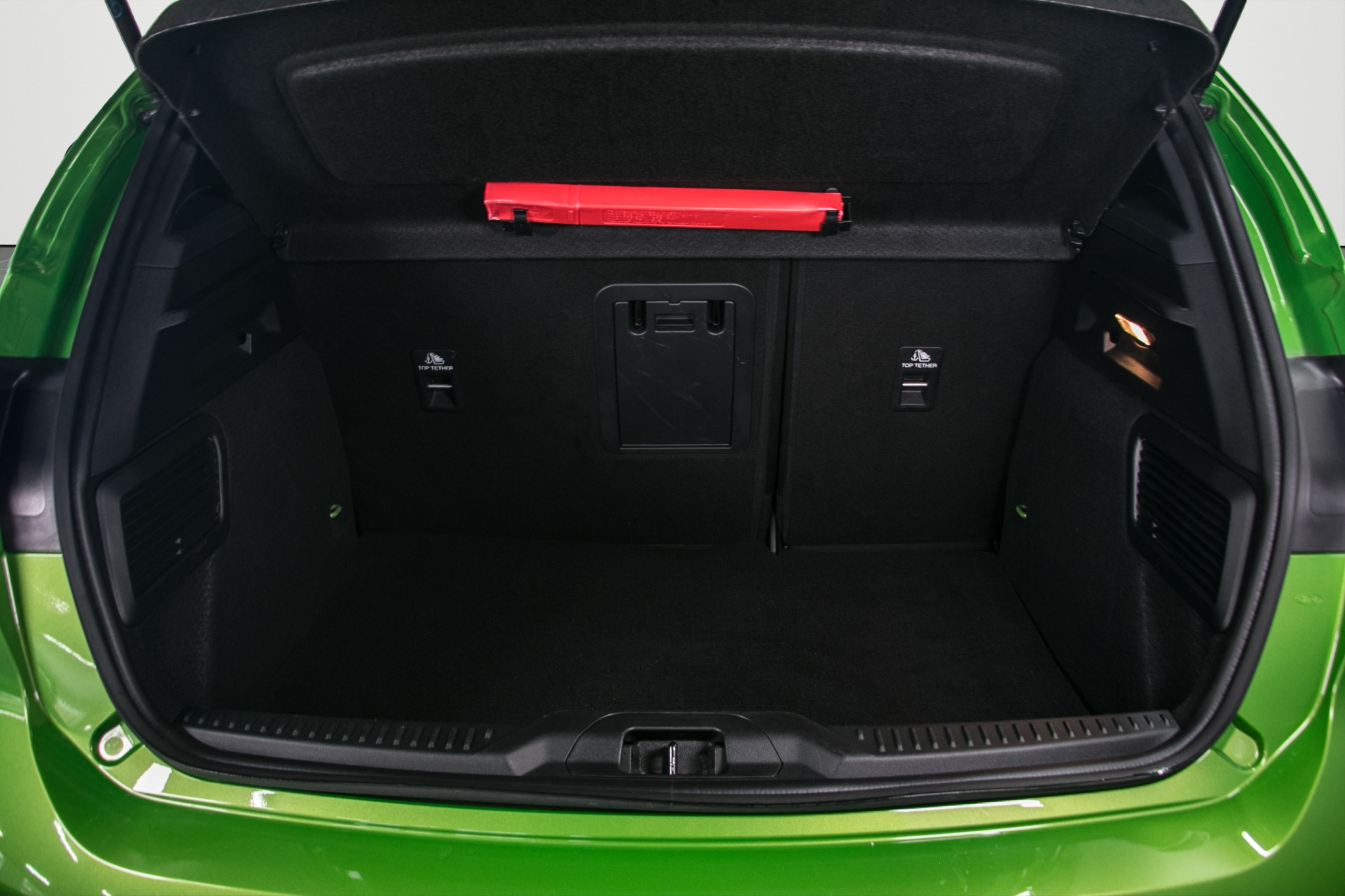 listing desktop thumbnail image 12