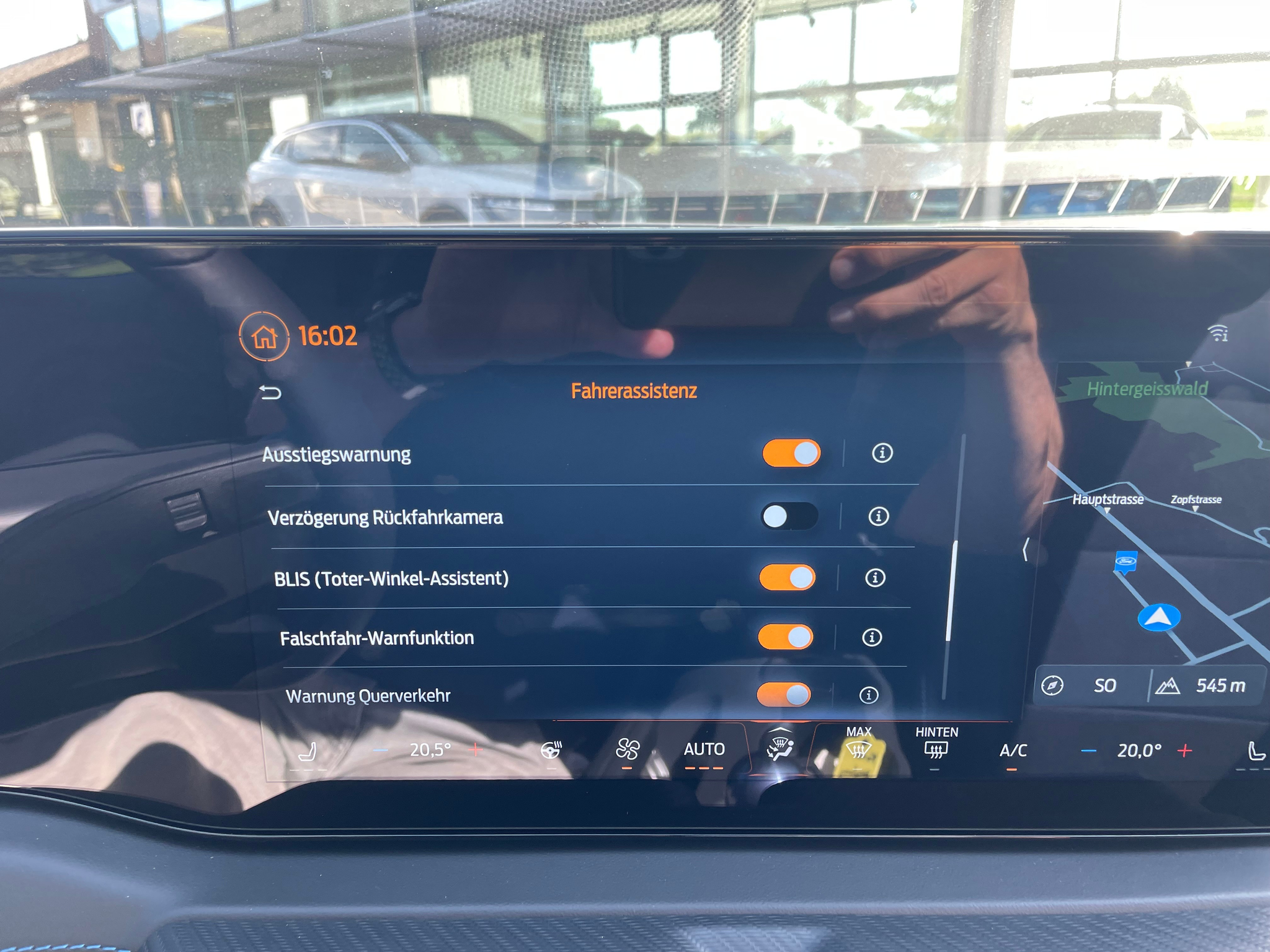 listing desktop thumbnail image 15