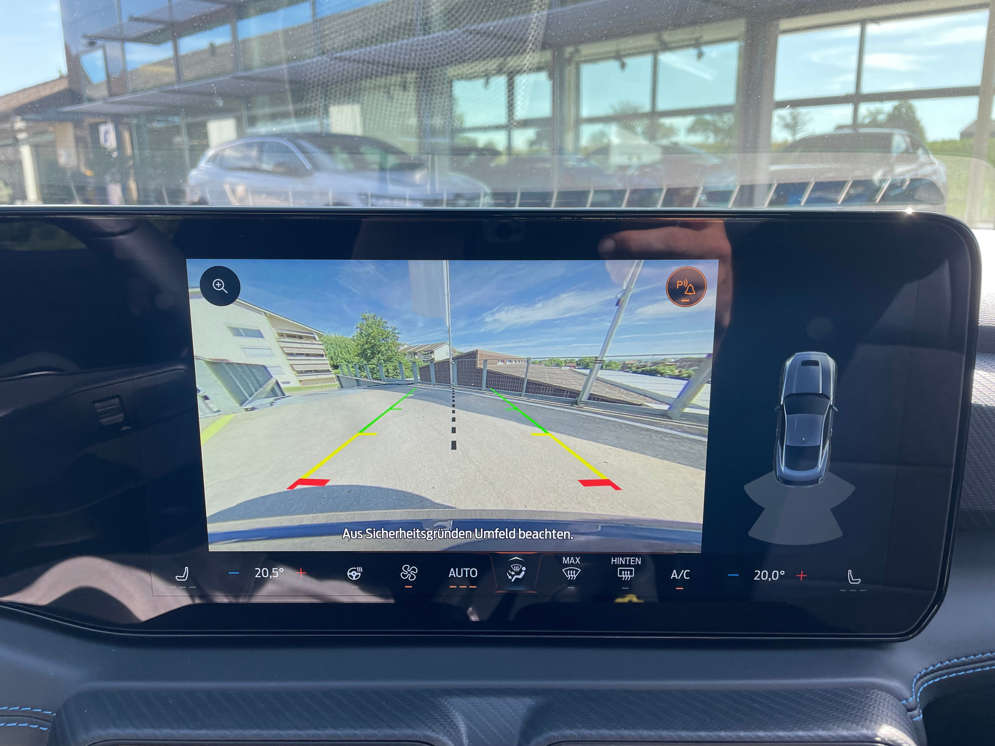 listing desktop thumbnail image 21