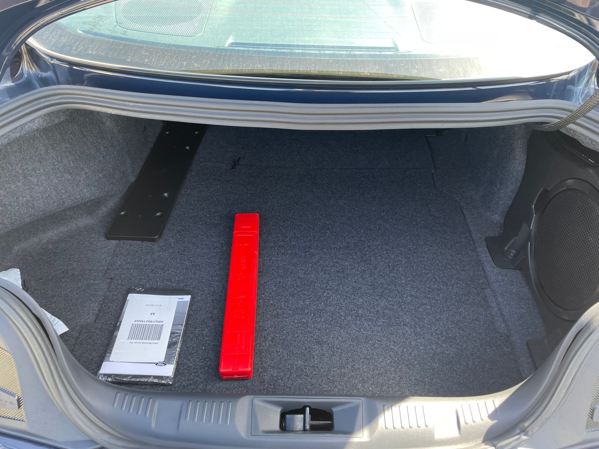 listing desktop thumbnail image 23