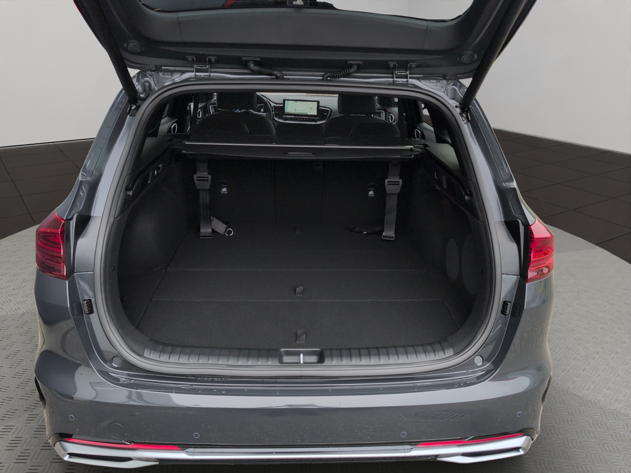 listing desktop thumbnail image 15