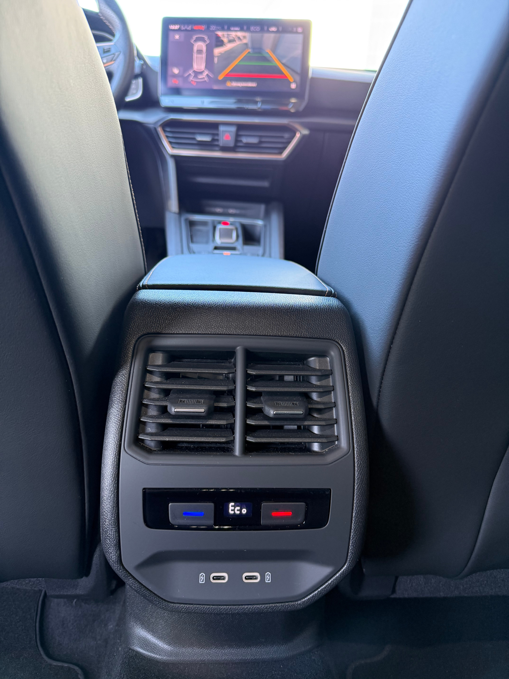 listing desktop thumbnail image 15