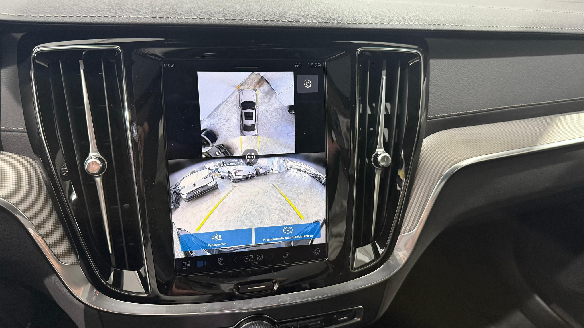 listing desktop thumbnail image 8