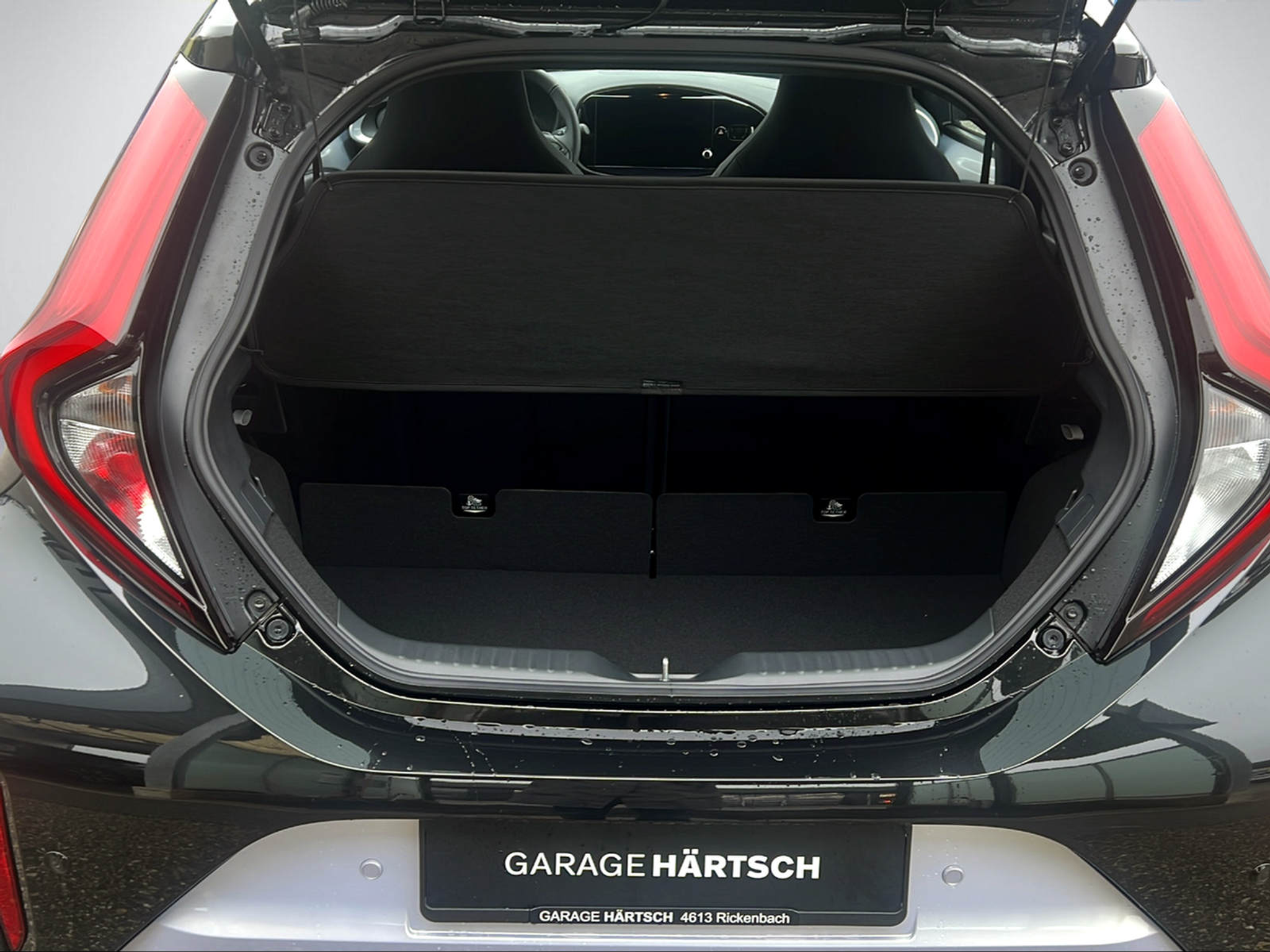 listing desktop thumbnail image 5