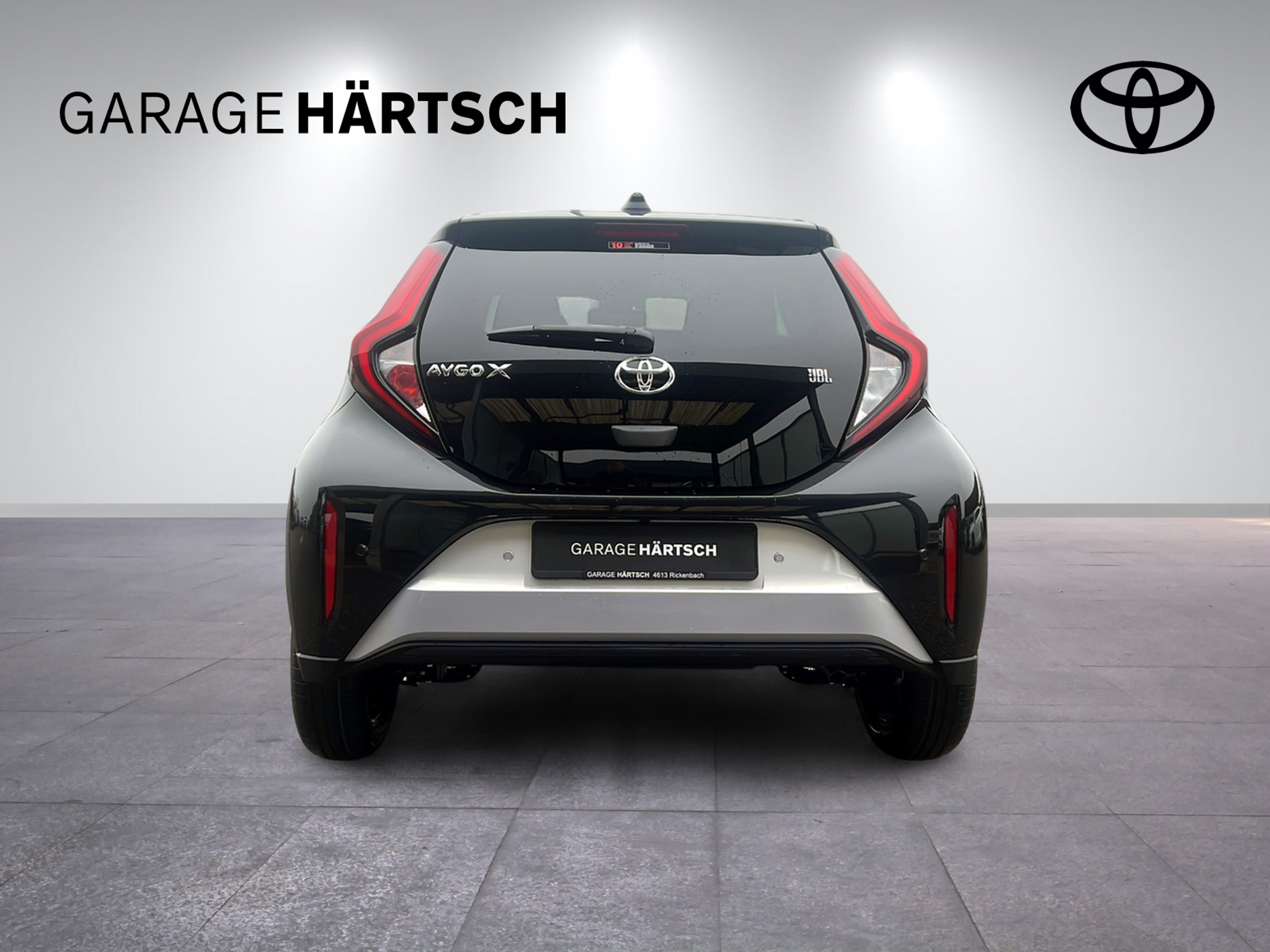 listing desktop thumbnail image 4