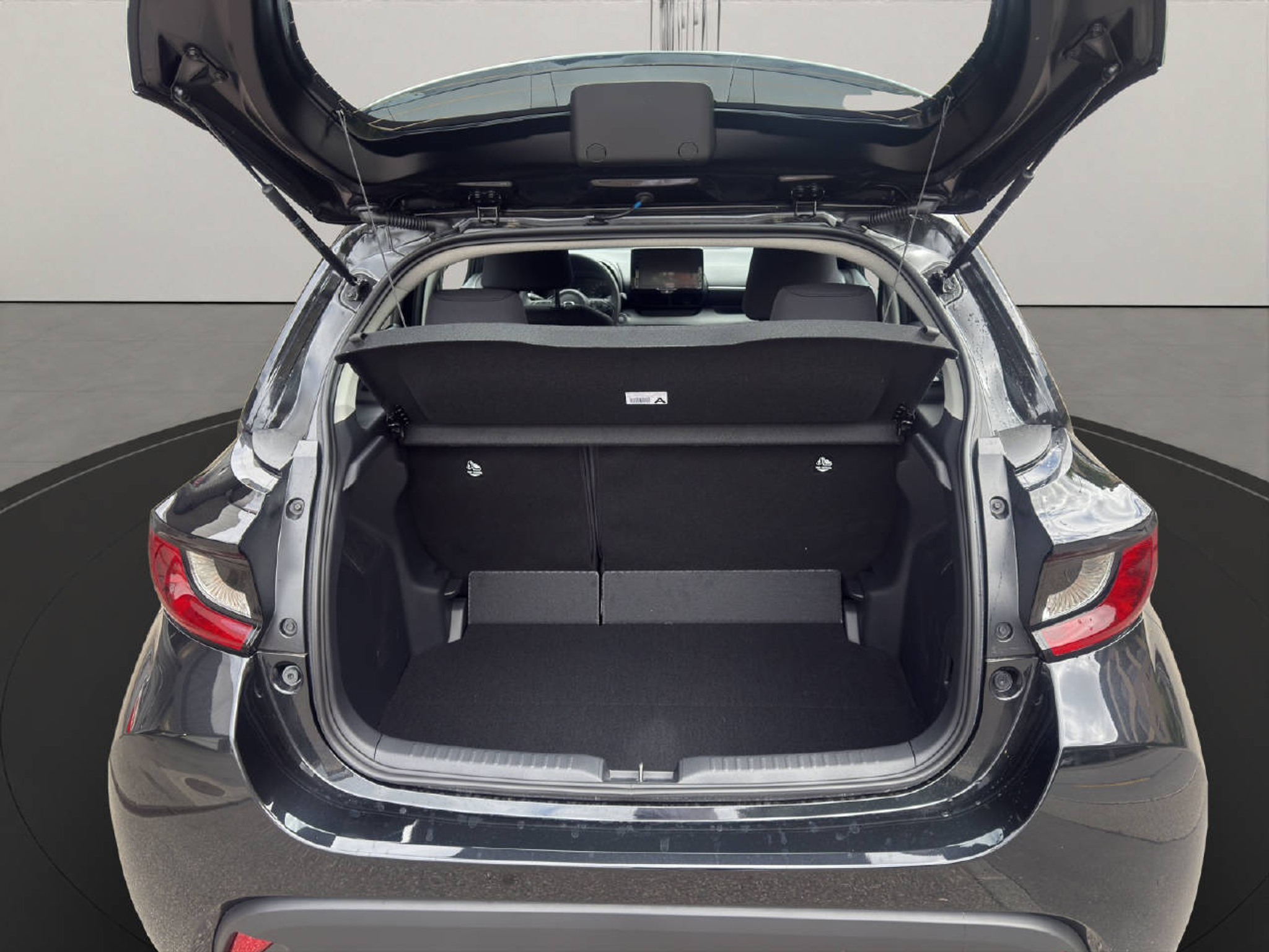 listing desktop thumbnail image 15