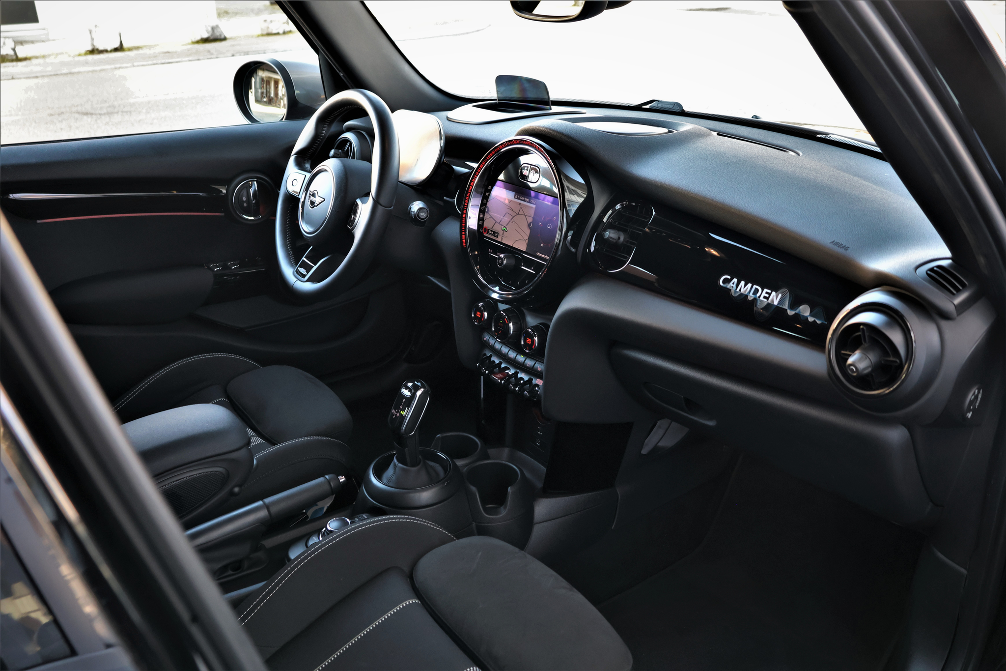 listing desktop thumbnail image 18