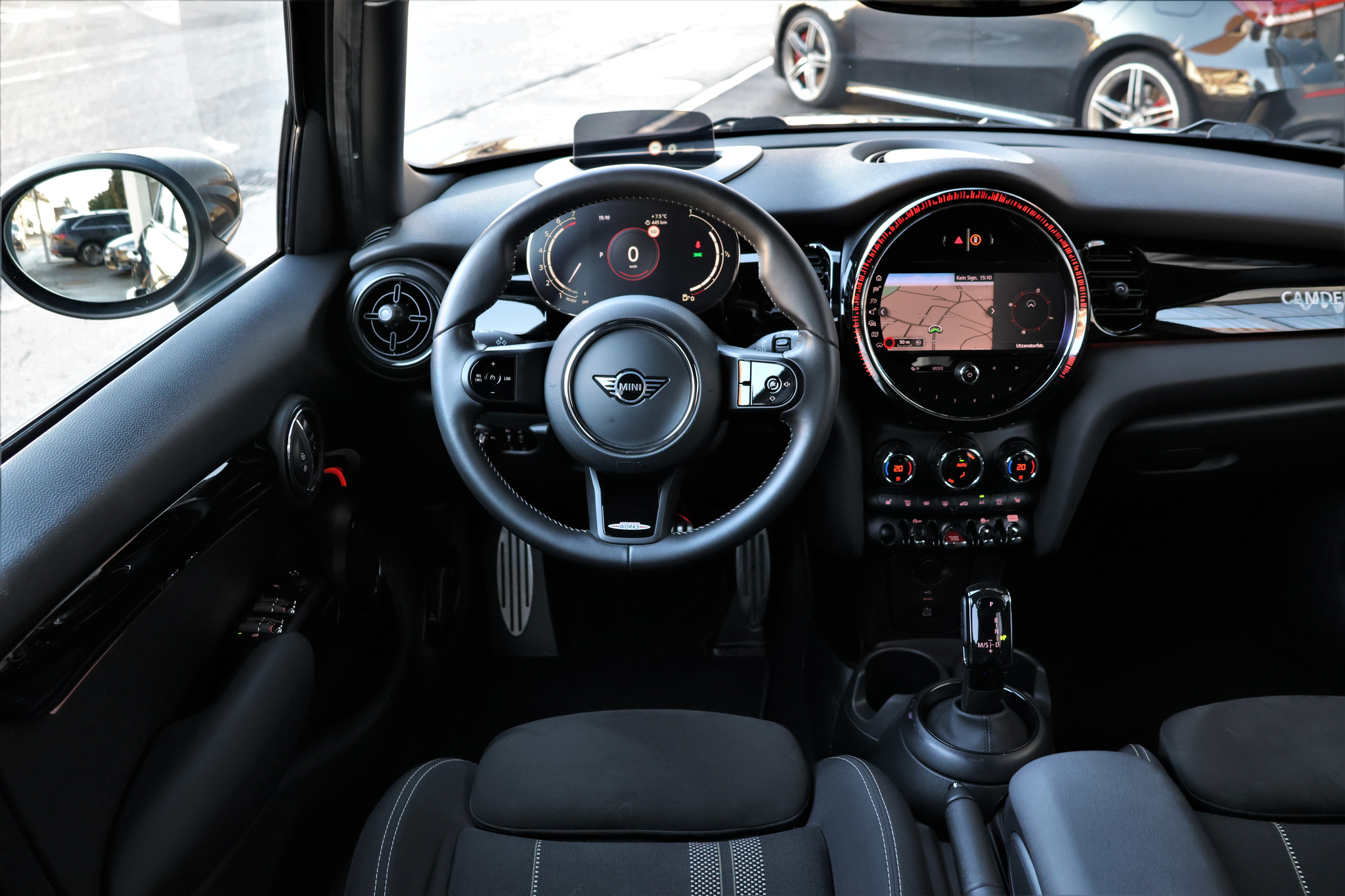 listing desktop thumbnail image 13