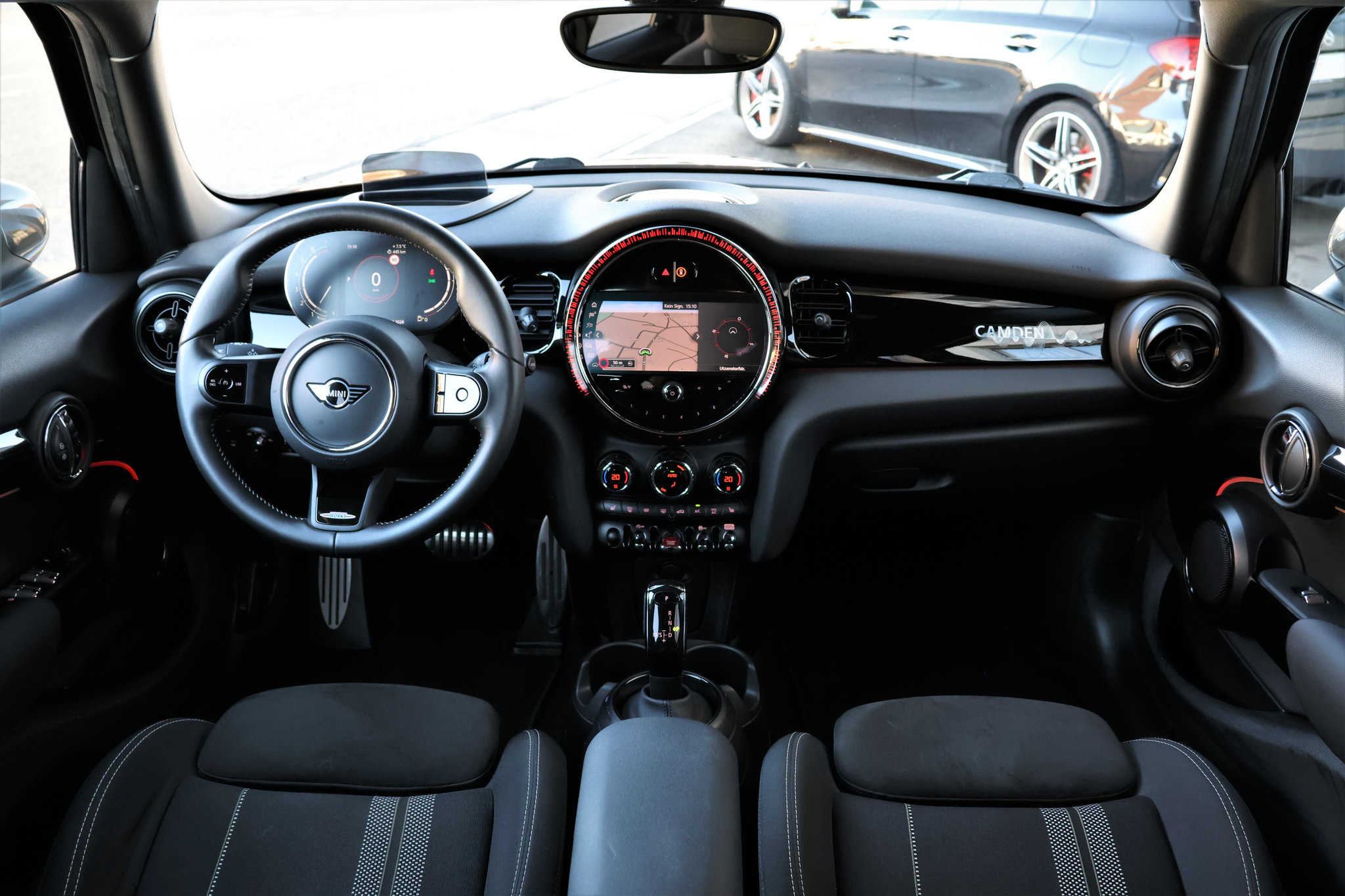 listing desktop thumbnail image 15