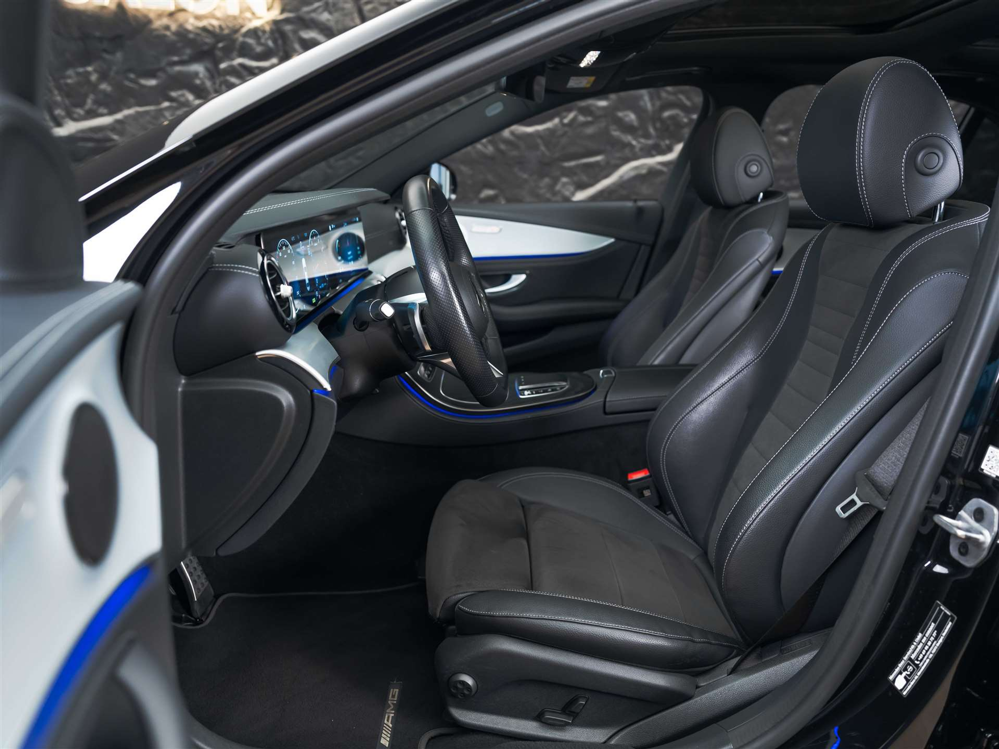 listing desktop thumbnail image 7