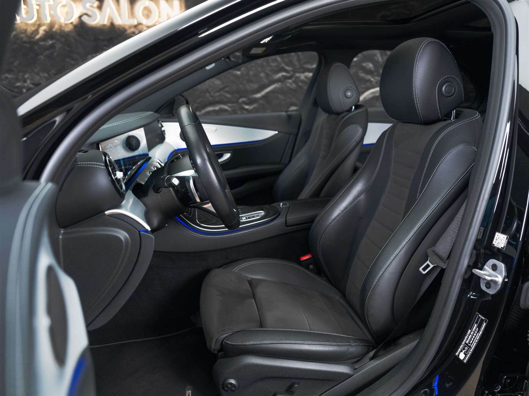 listing desktop thumbnail image 8