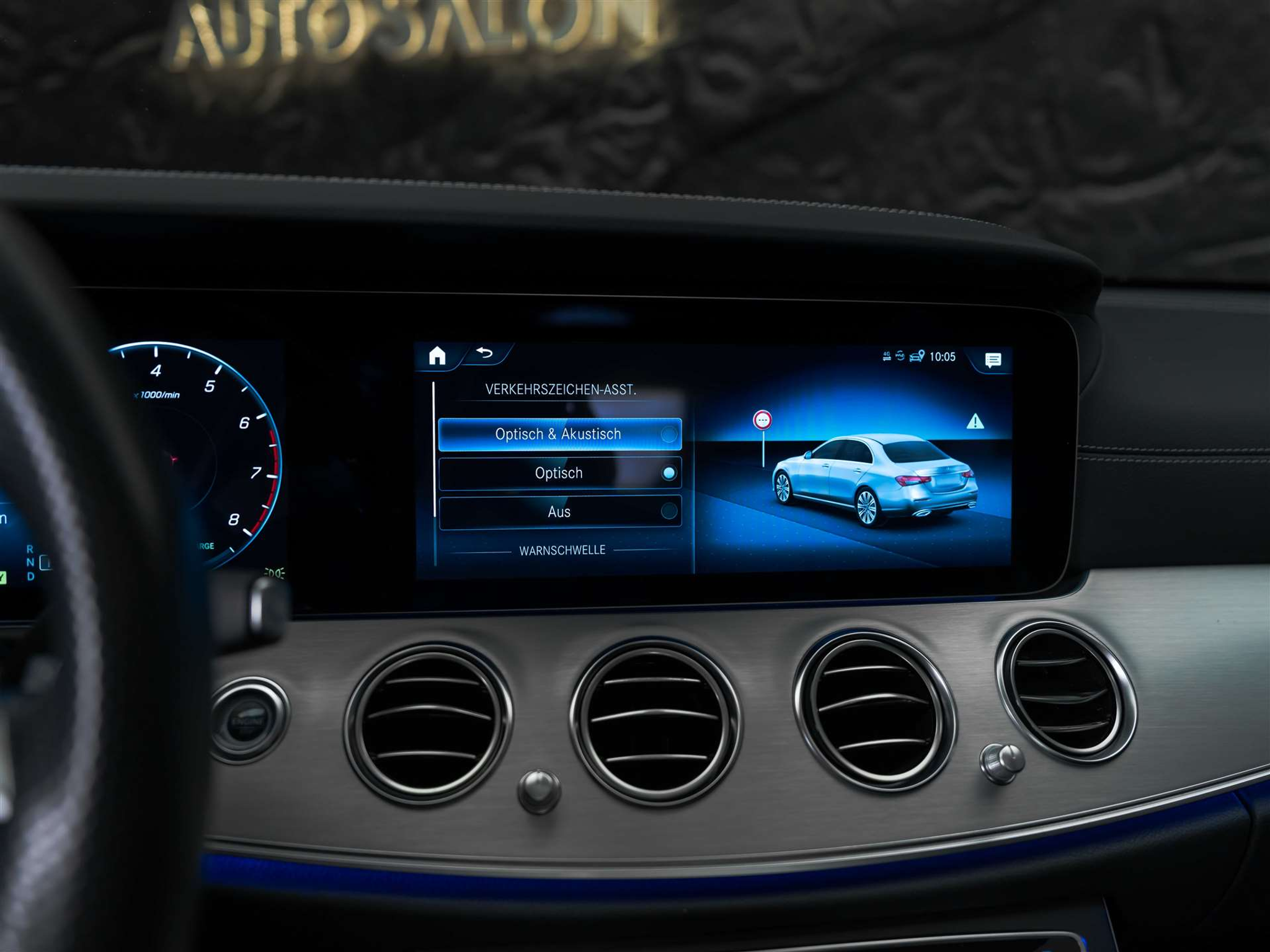 listing desktop thumbnail image 38