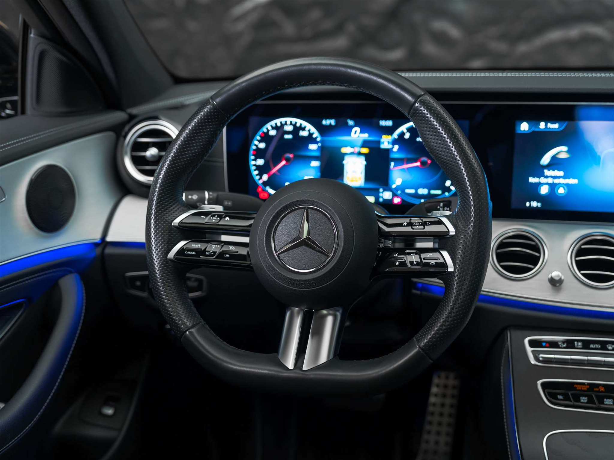 listing desktop thumbnail image 25