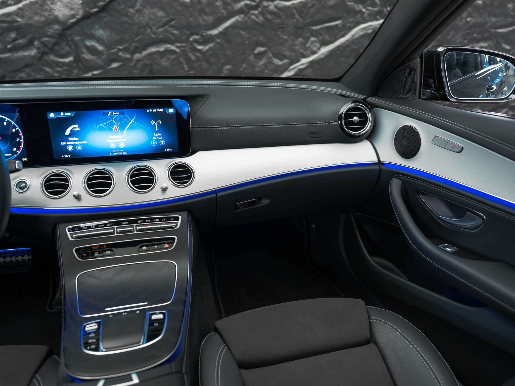 listing desktop thumbnail image 26