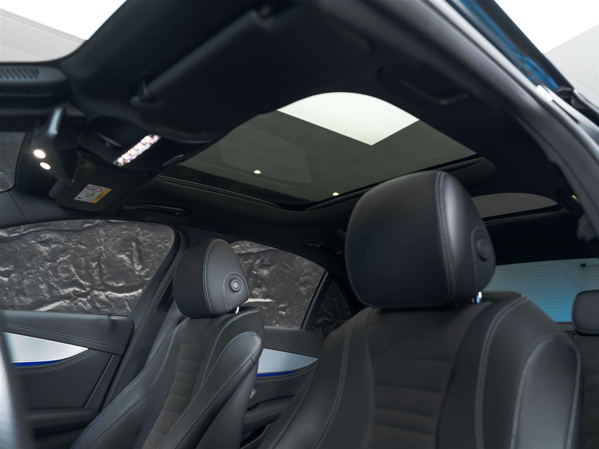 listing desktop thumbnail image 9