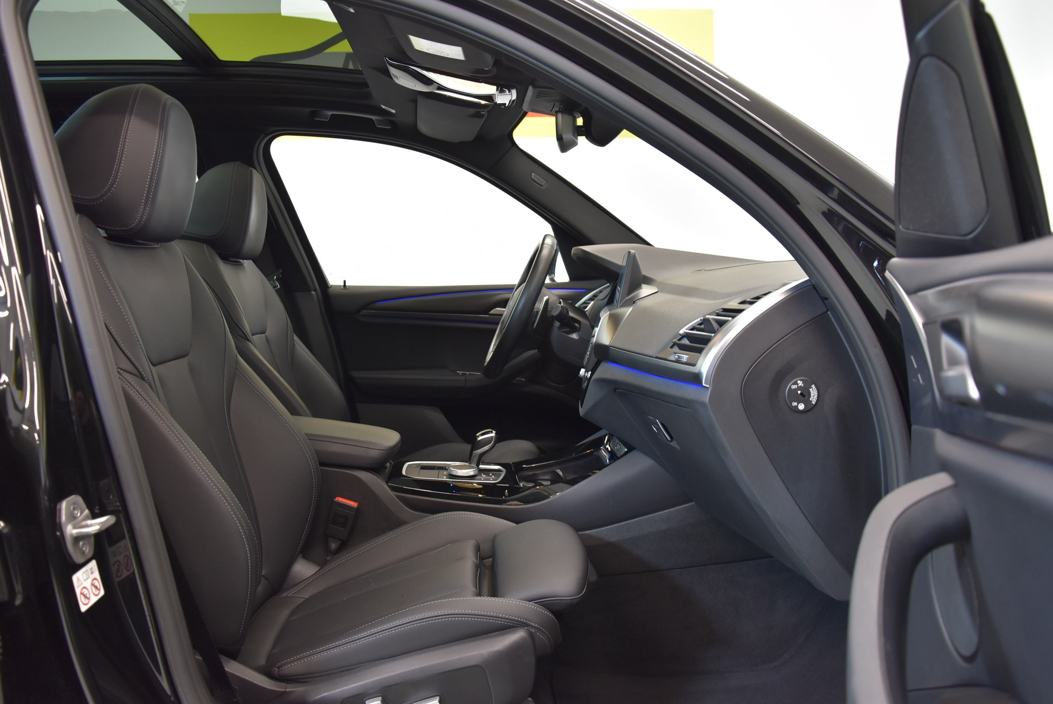 listing desktop thumbnail image 3