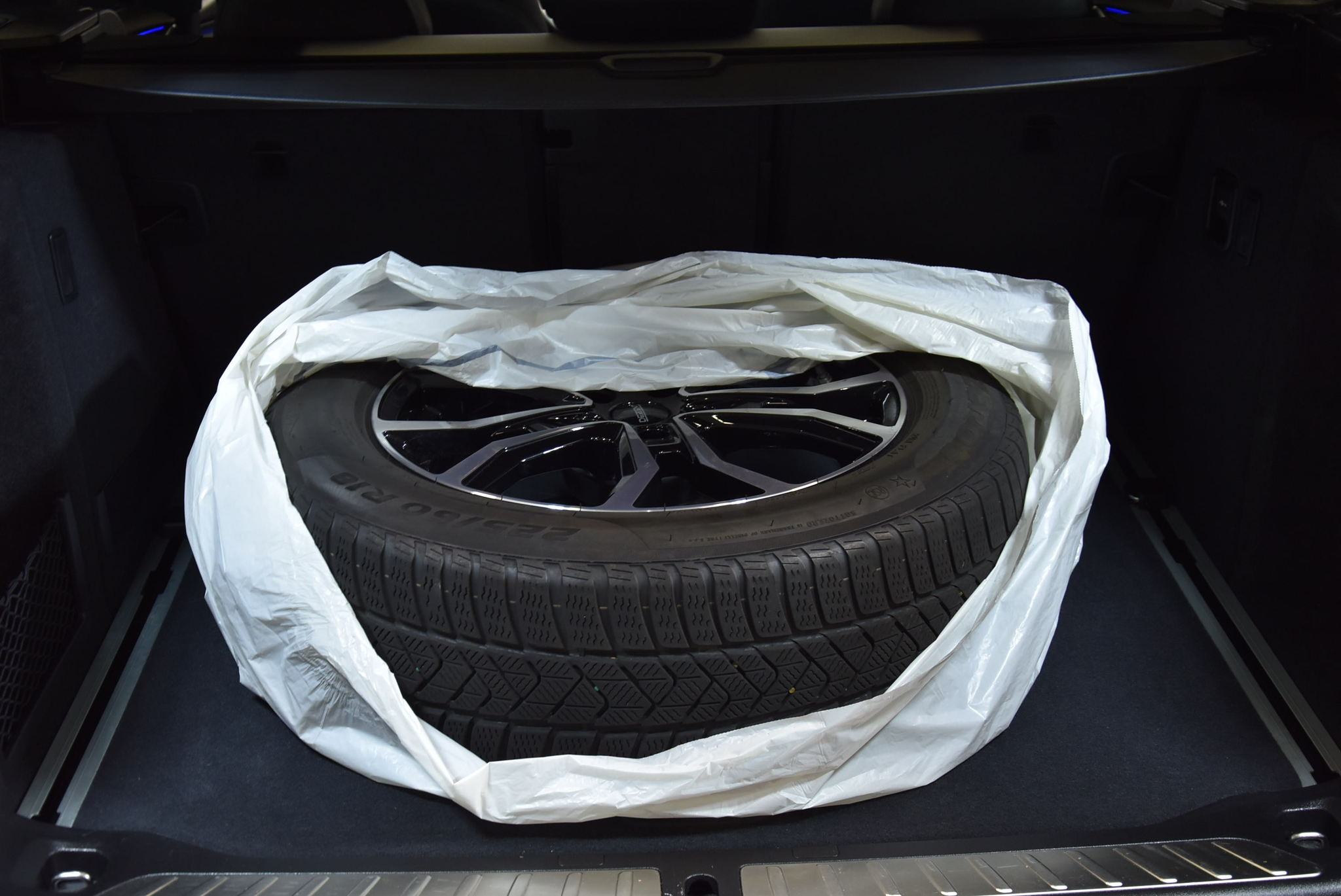 listing desktop thumbnail image 9