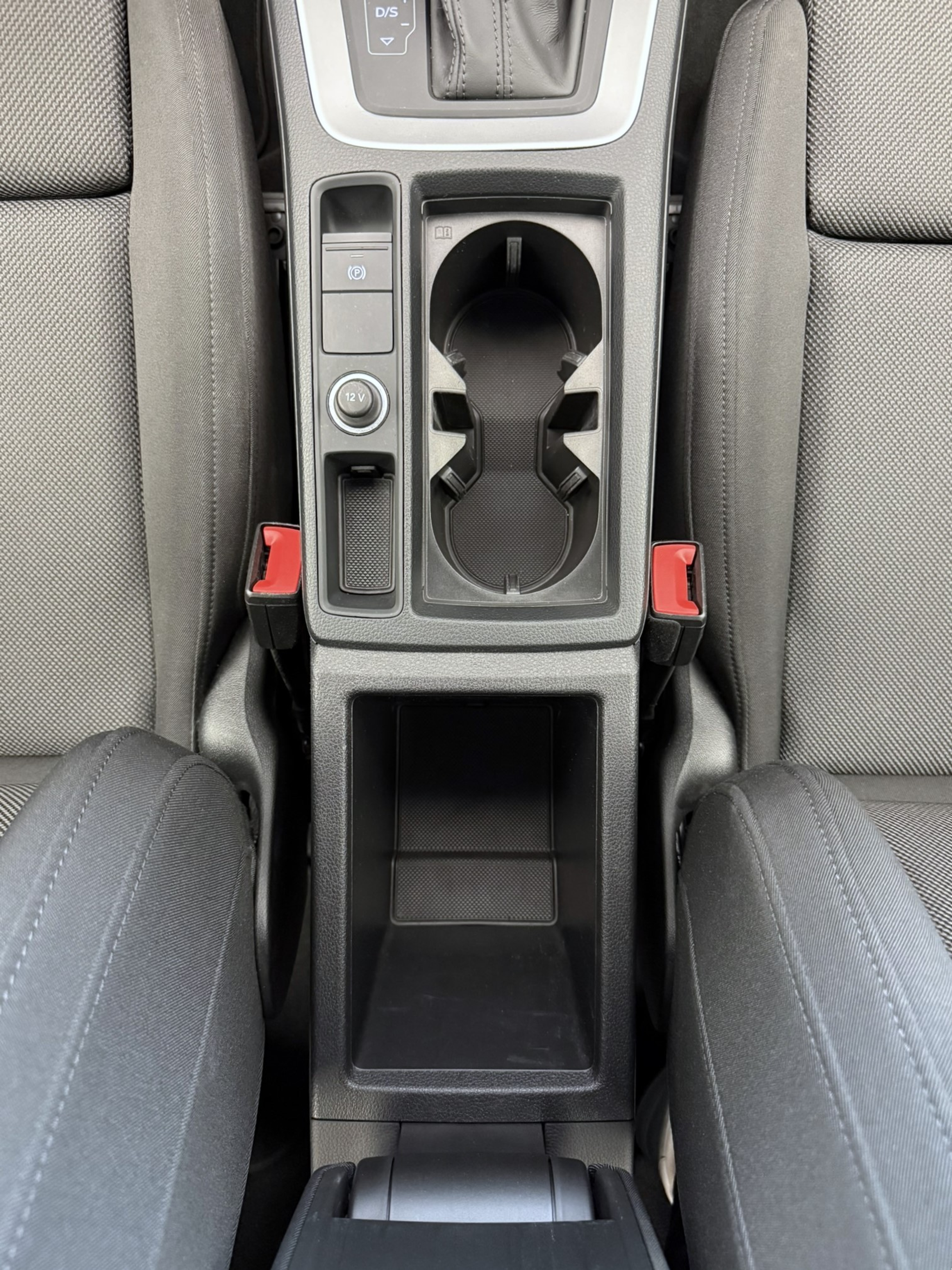 listing desktop thumbnail image 10