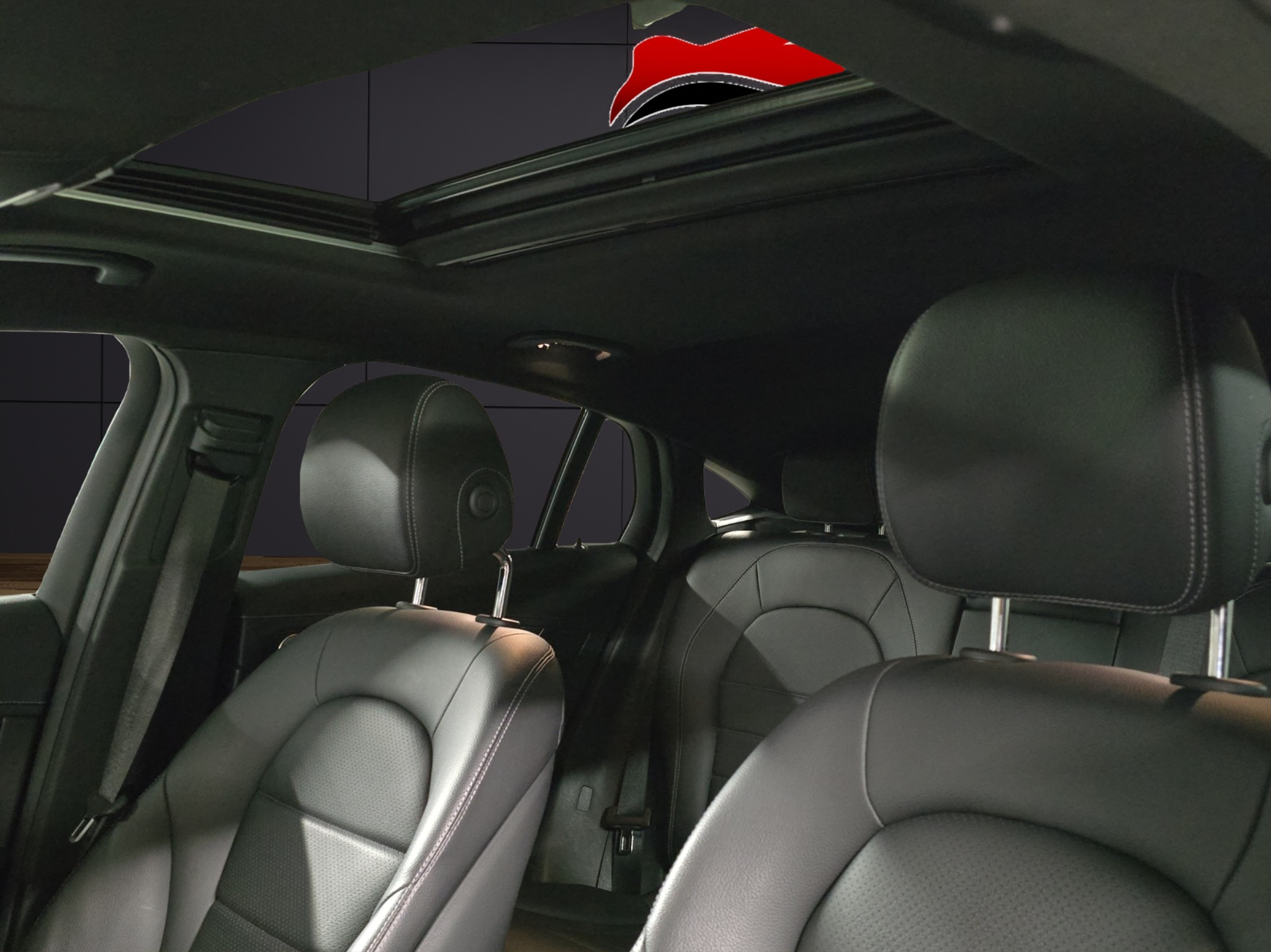 listing desktop thumbnail image 18