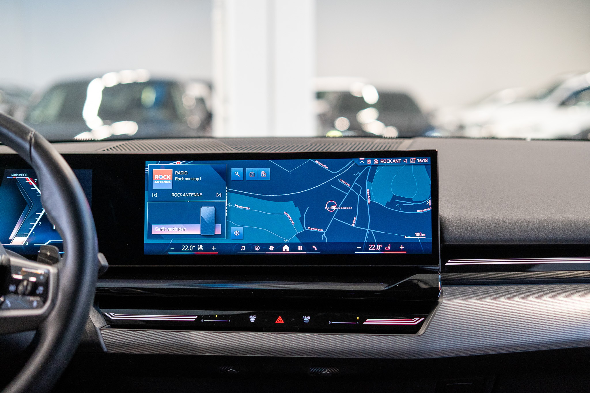 listing desktop thumbnail image 17