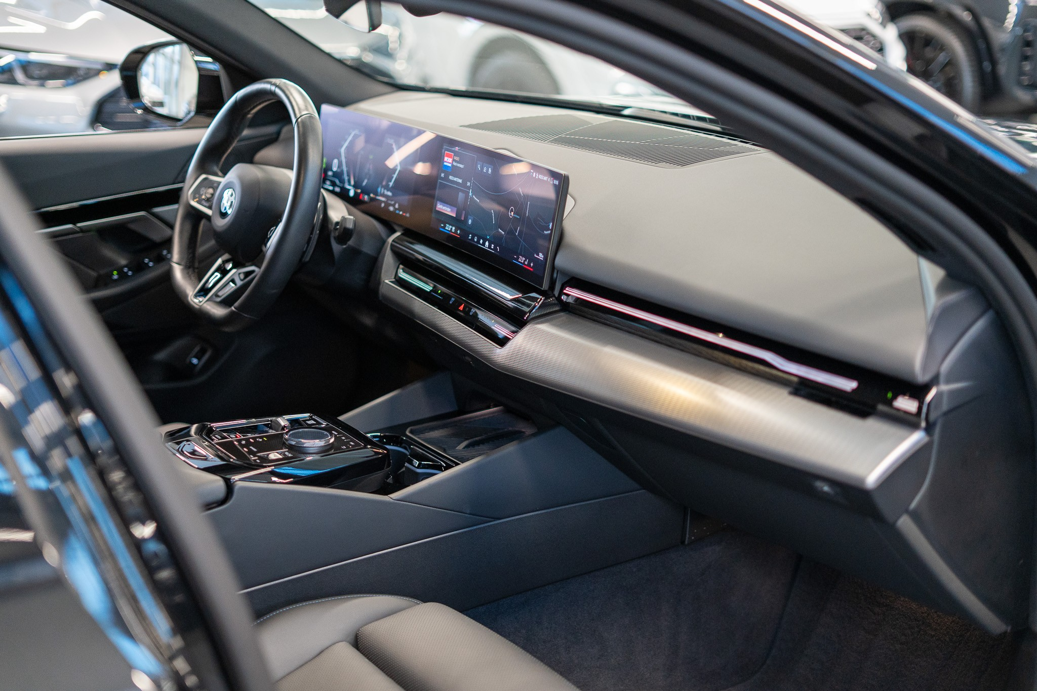 listing desktop thumbnail image 15