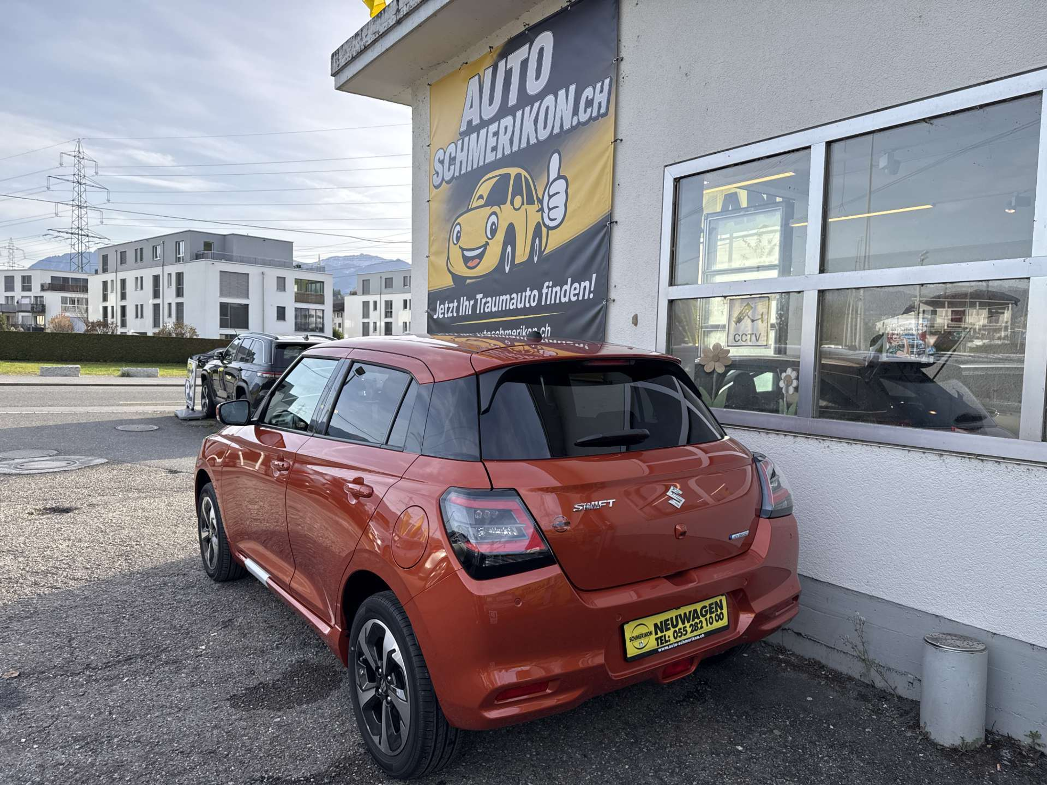 listing desktop thumbnail image 2